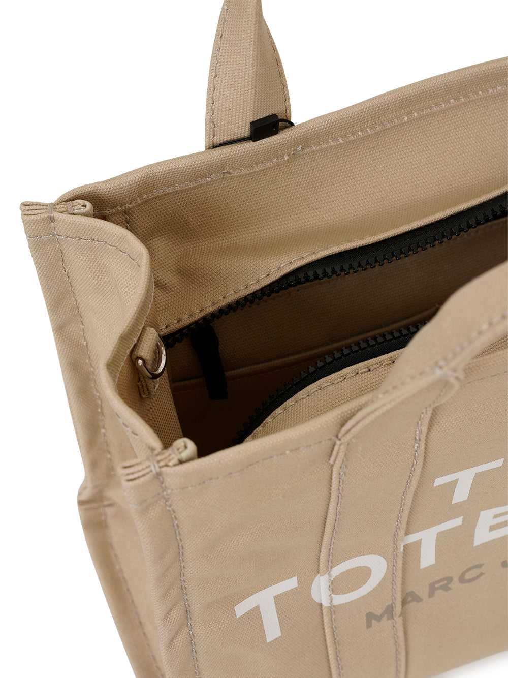 THE MEDIUM TOTE BAG