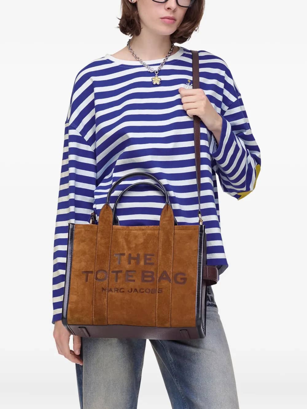 THE MEDIUM TOTE