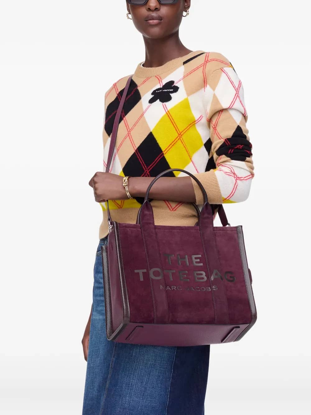 THE MEDIUM TOTE
