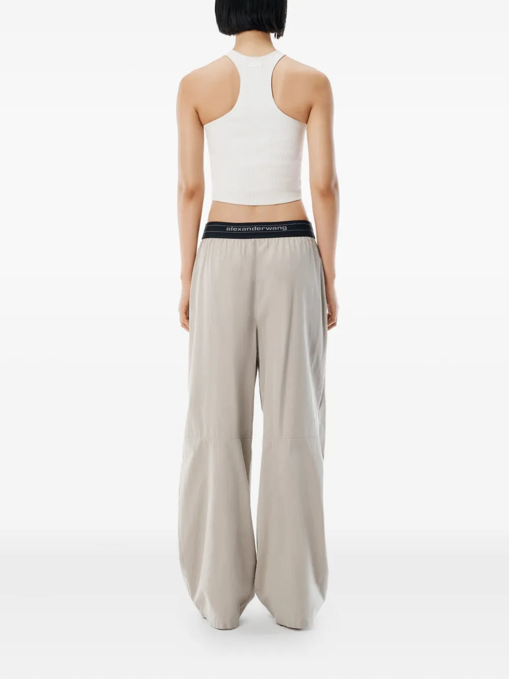 MID RISE PLEATED PANT