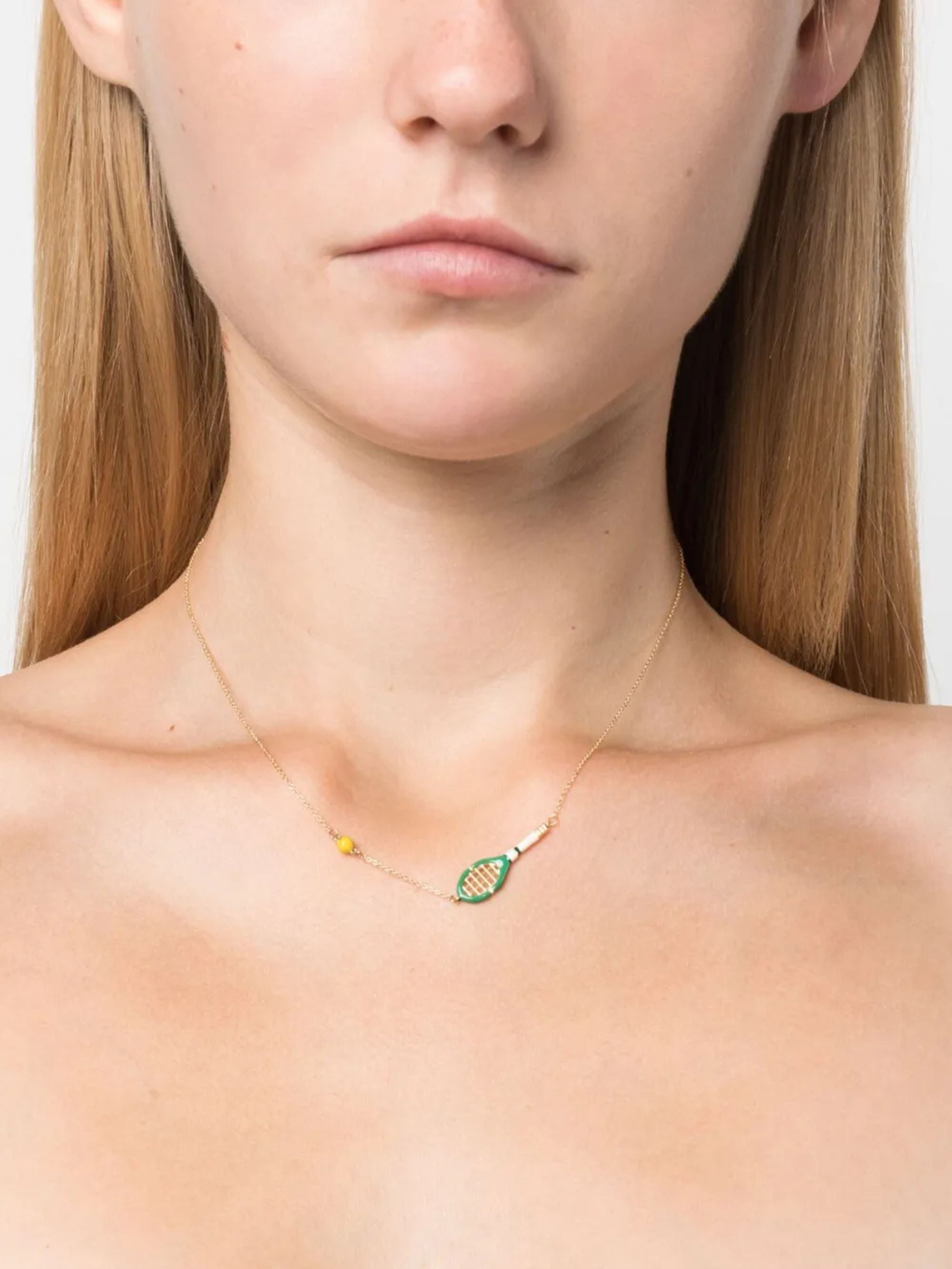 TENNIS PELOTA NECK