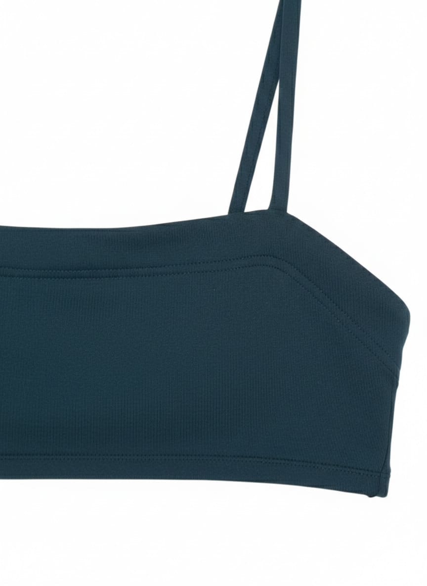 Bikini color oceano