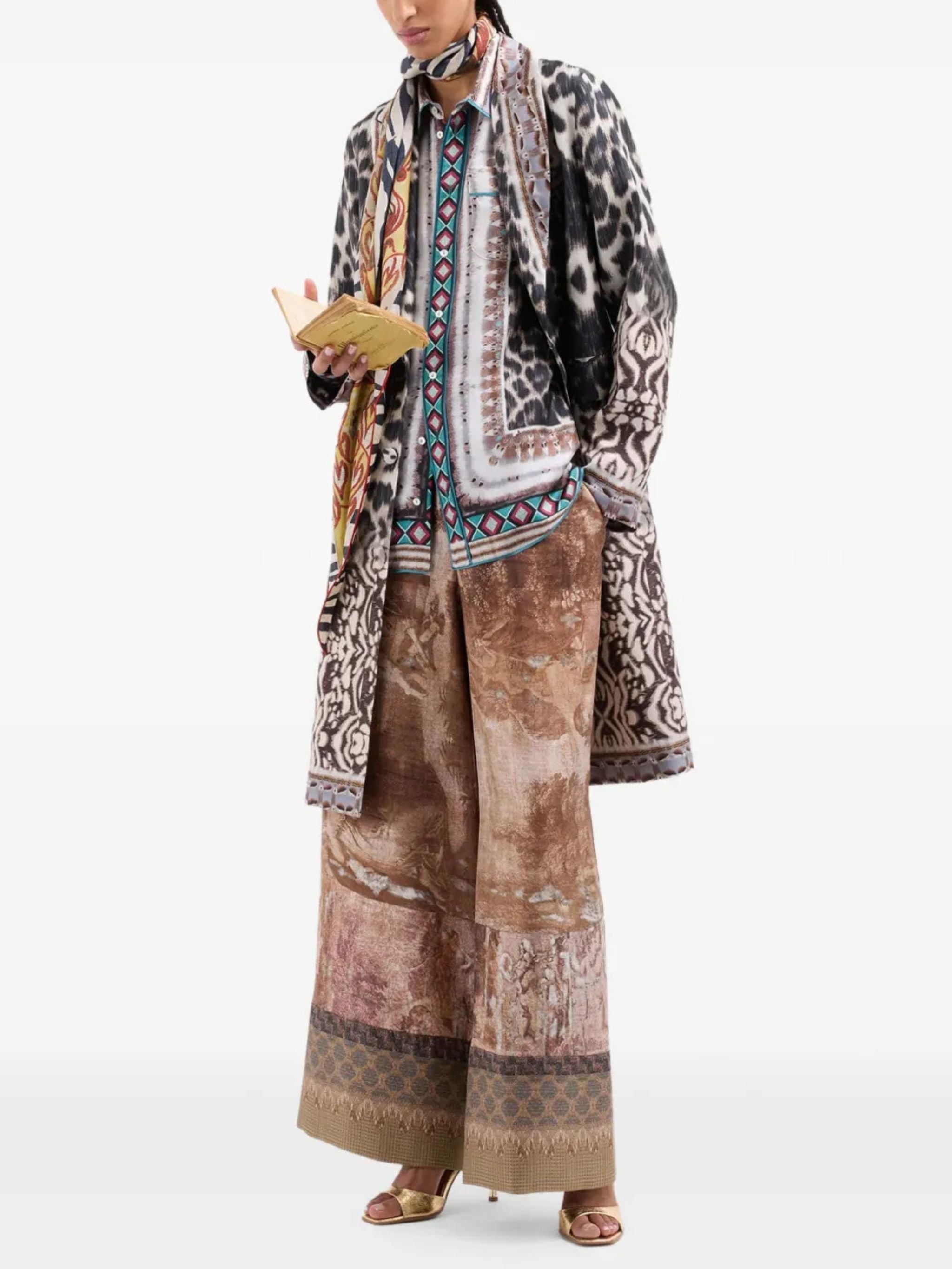 Aloe silk shirt with leopard print
