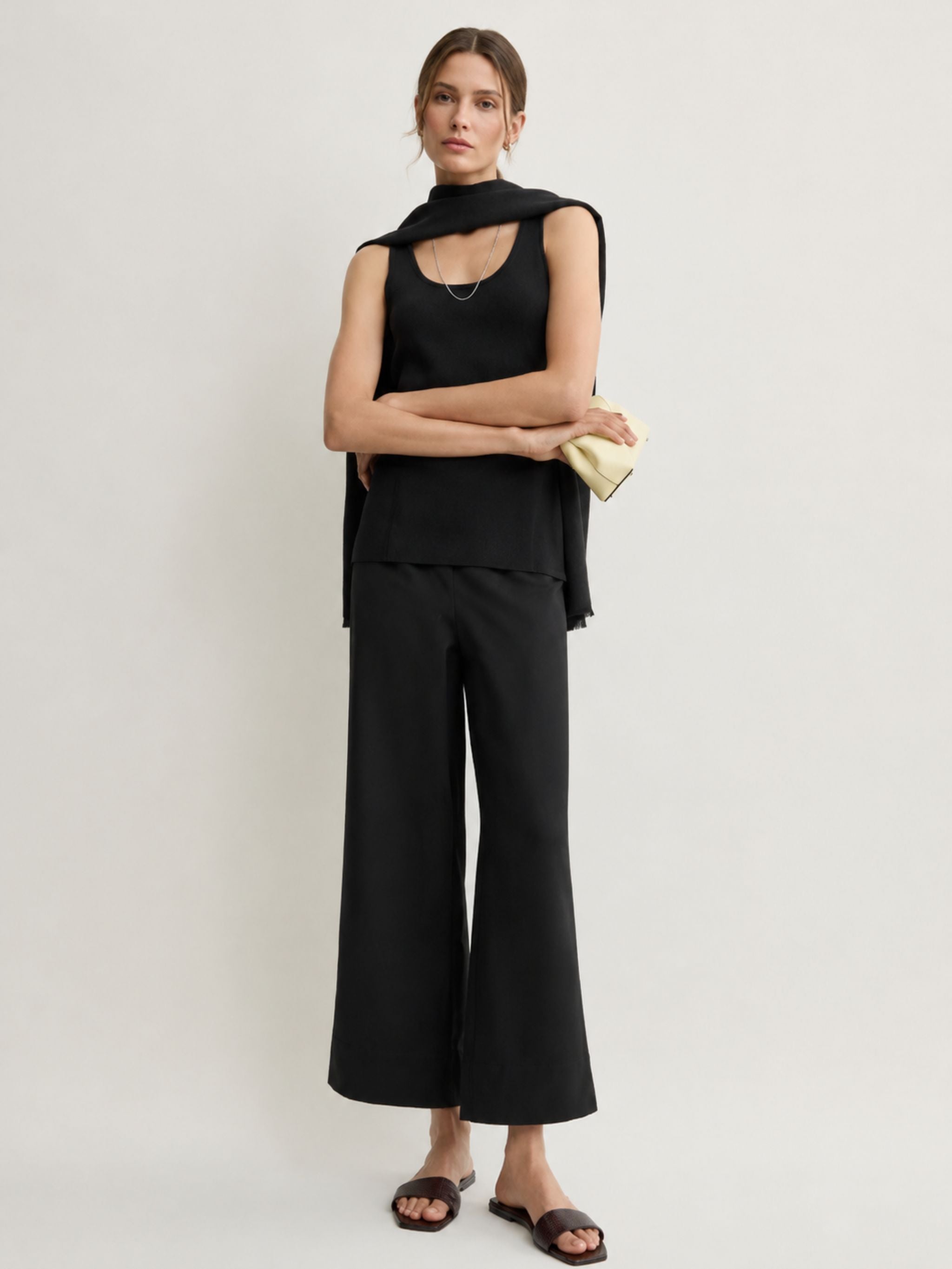 Pantaloni fluidi in raso – Nero