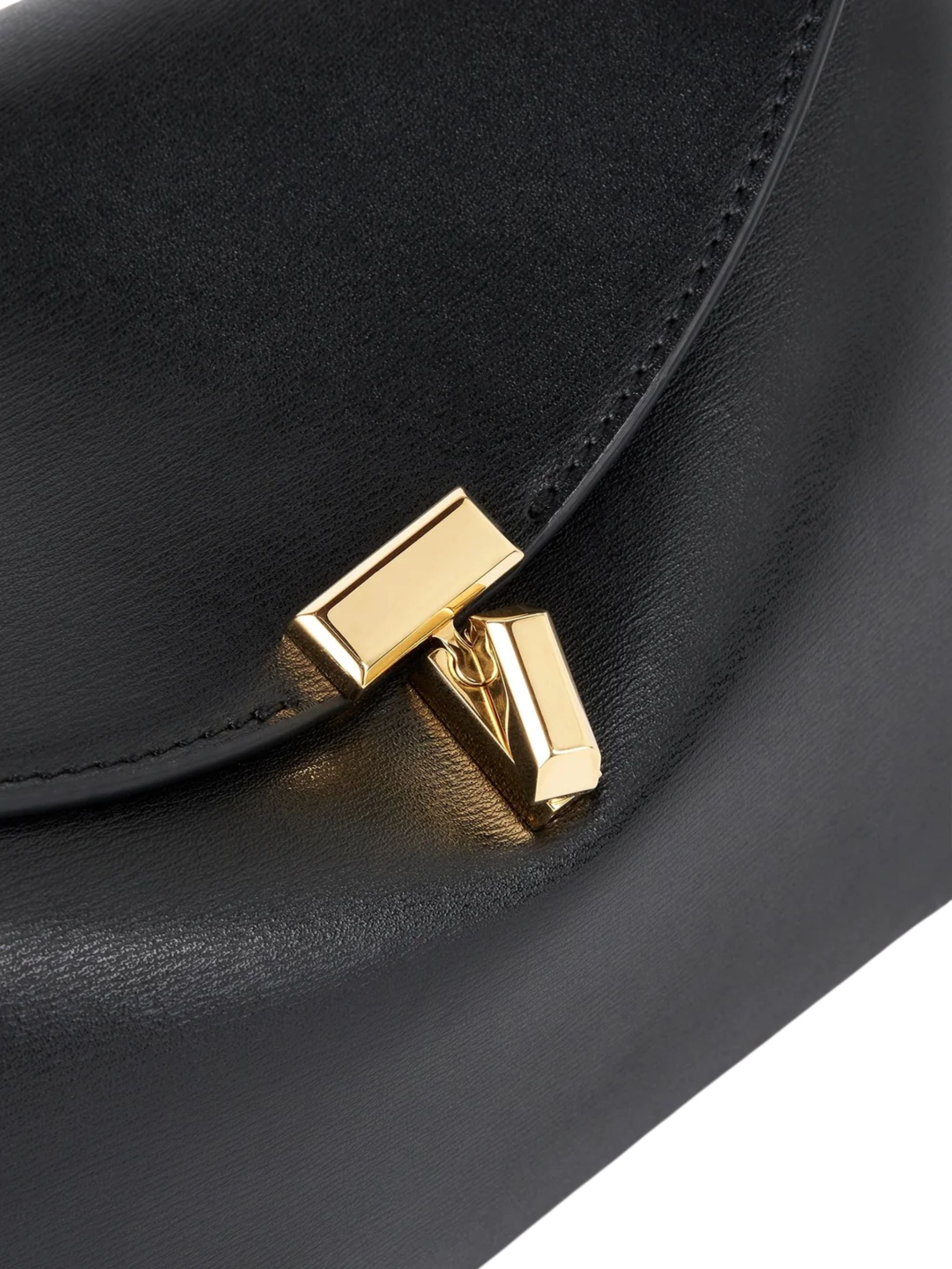 Pochette in pelle nera con chiusura a T
