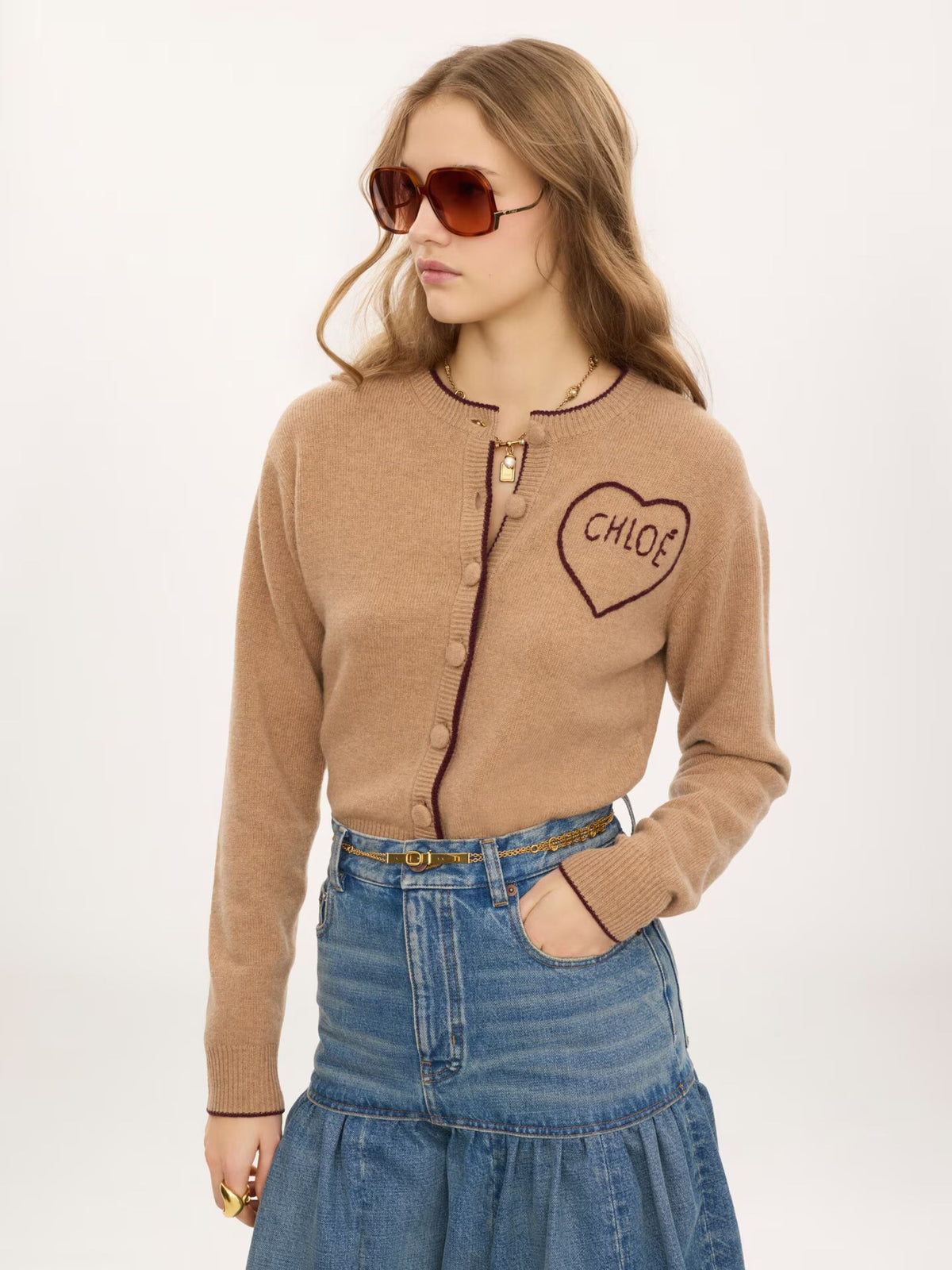 Cardigan aderente con logo in maglia di lana e cashmere