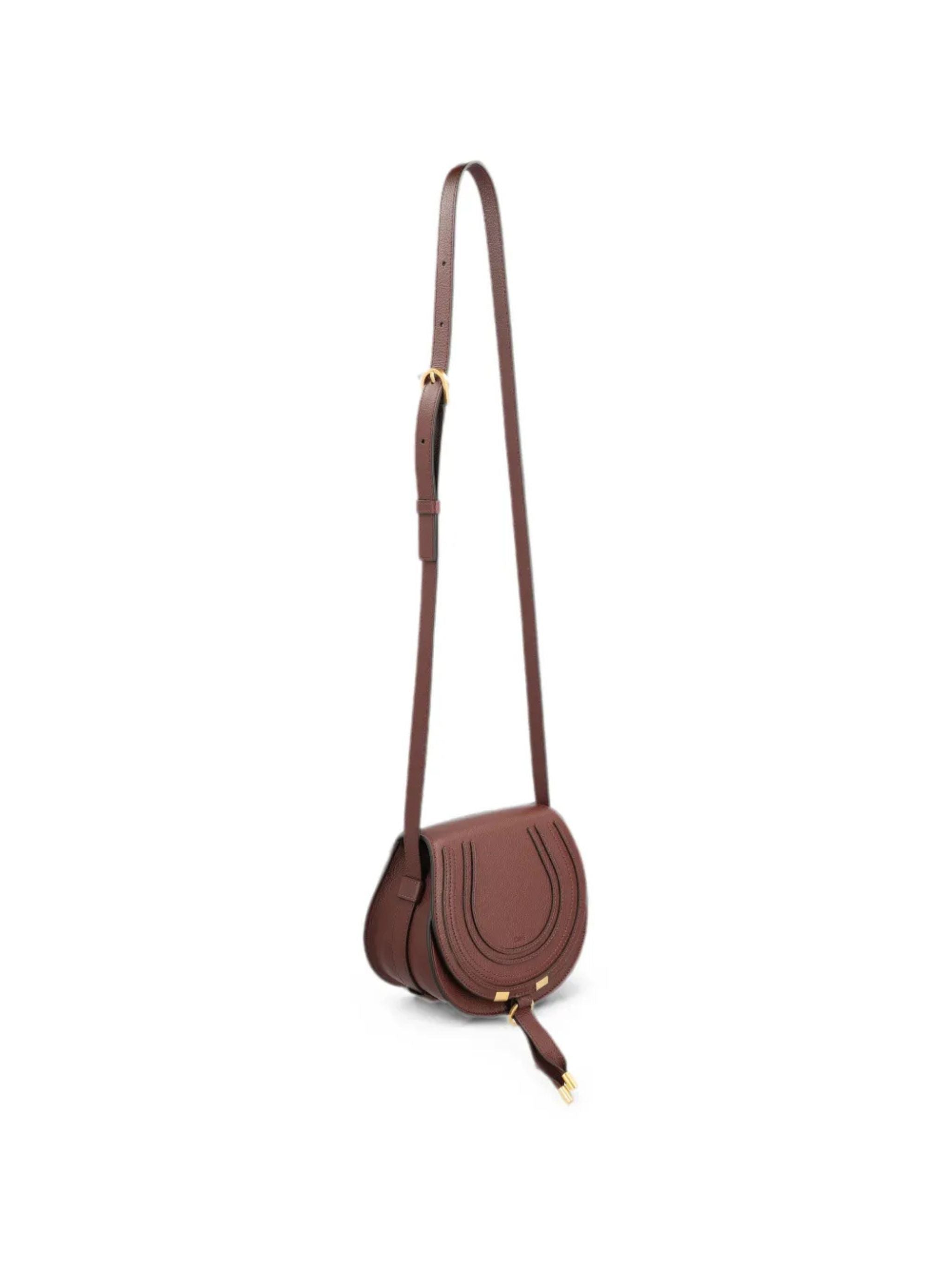 Borsa saddle Marcie piccola in pelle granata