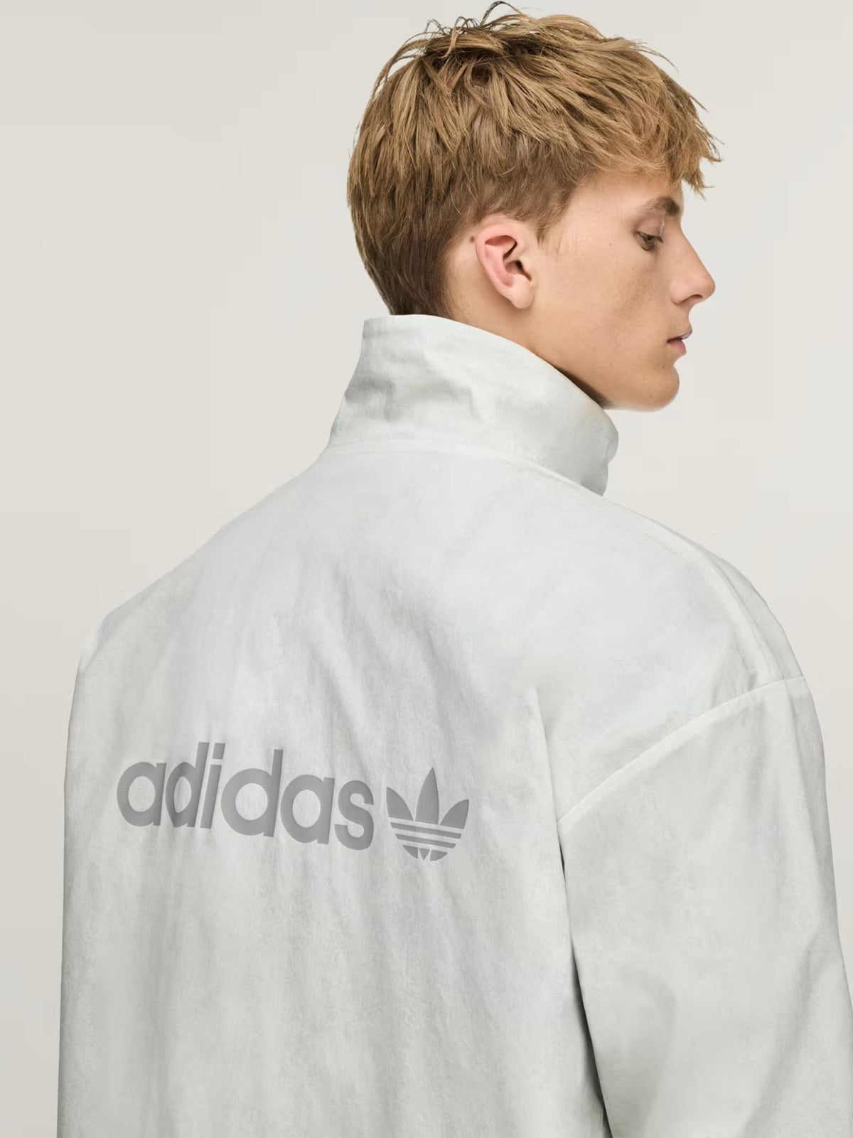 Reversible twill training top