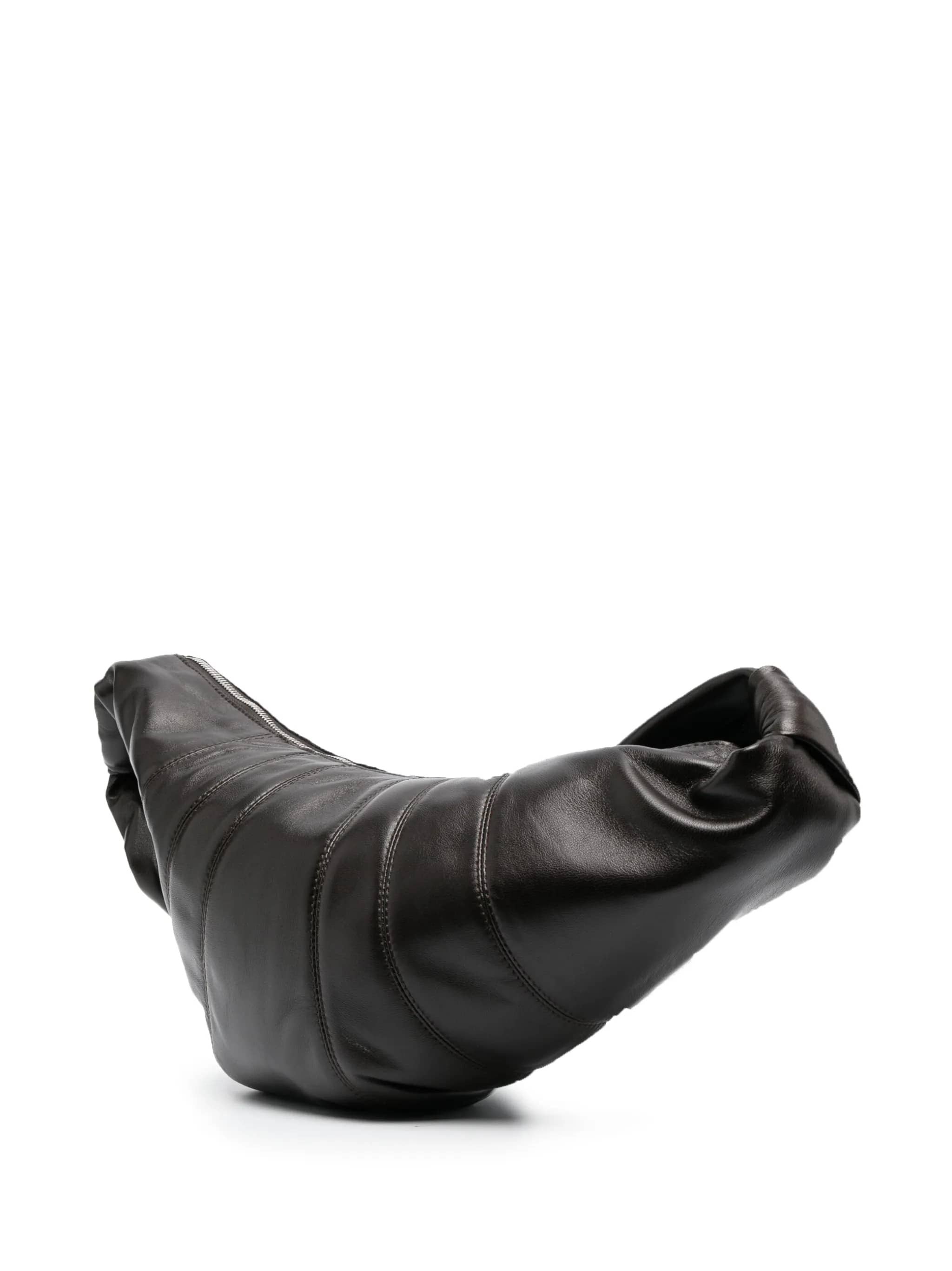 Medium croissant