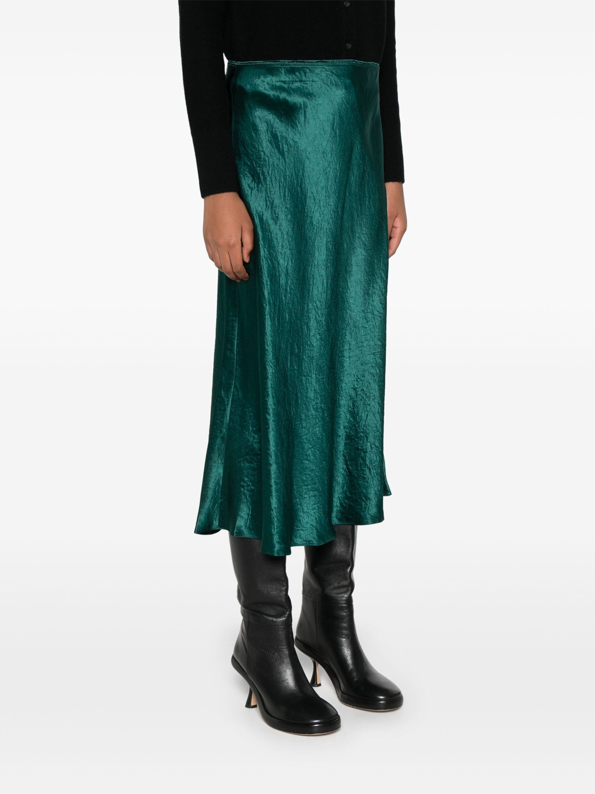 Slip skirt