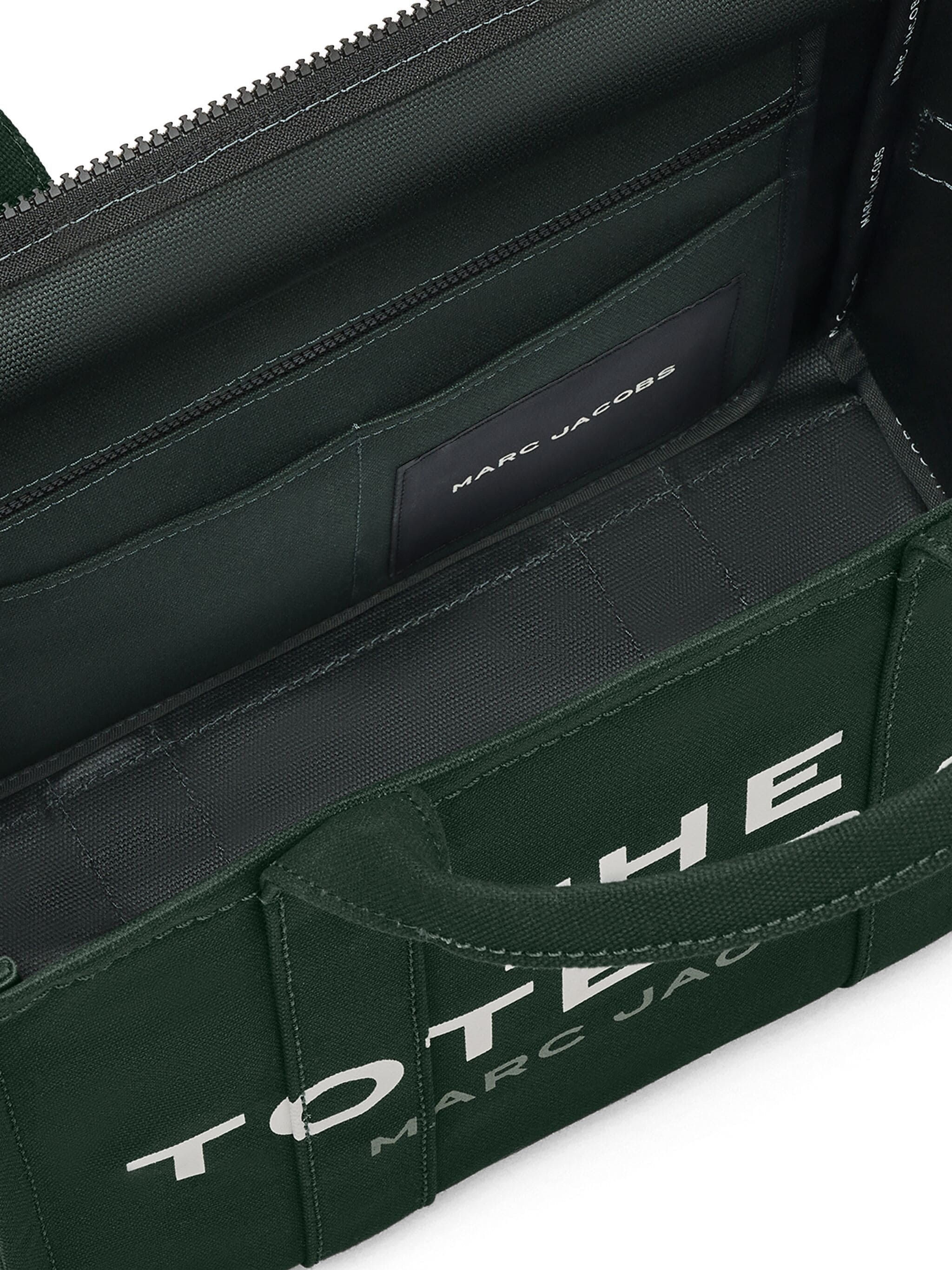 THE MEDIUM TOTE