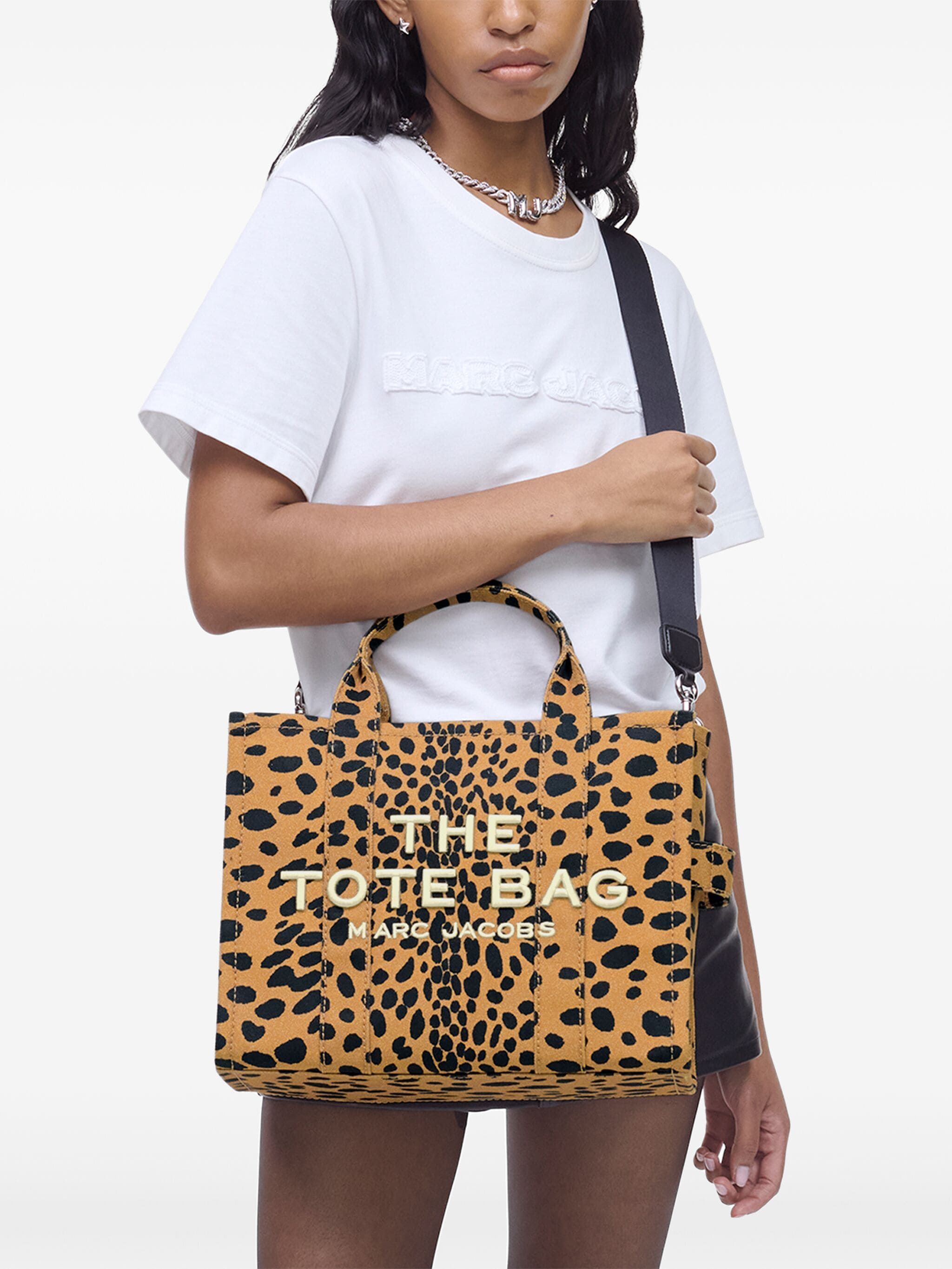The Medium Tote Leo