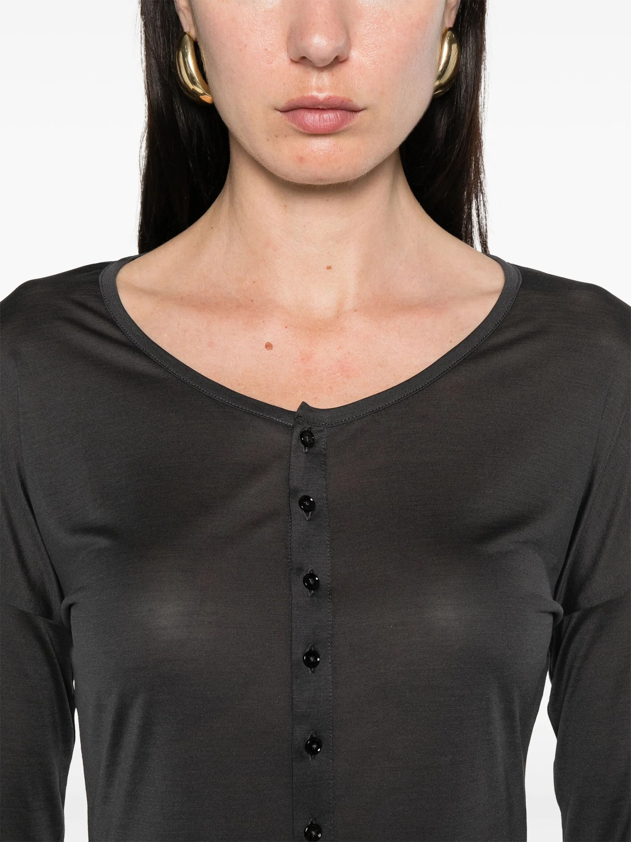Long sleeve buttoned top