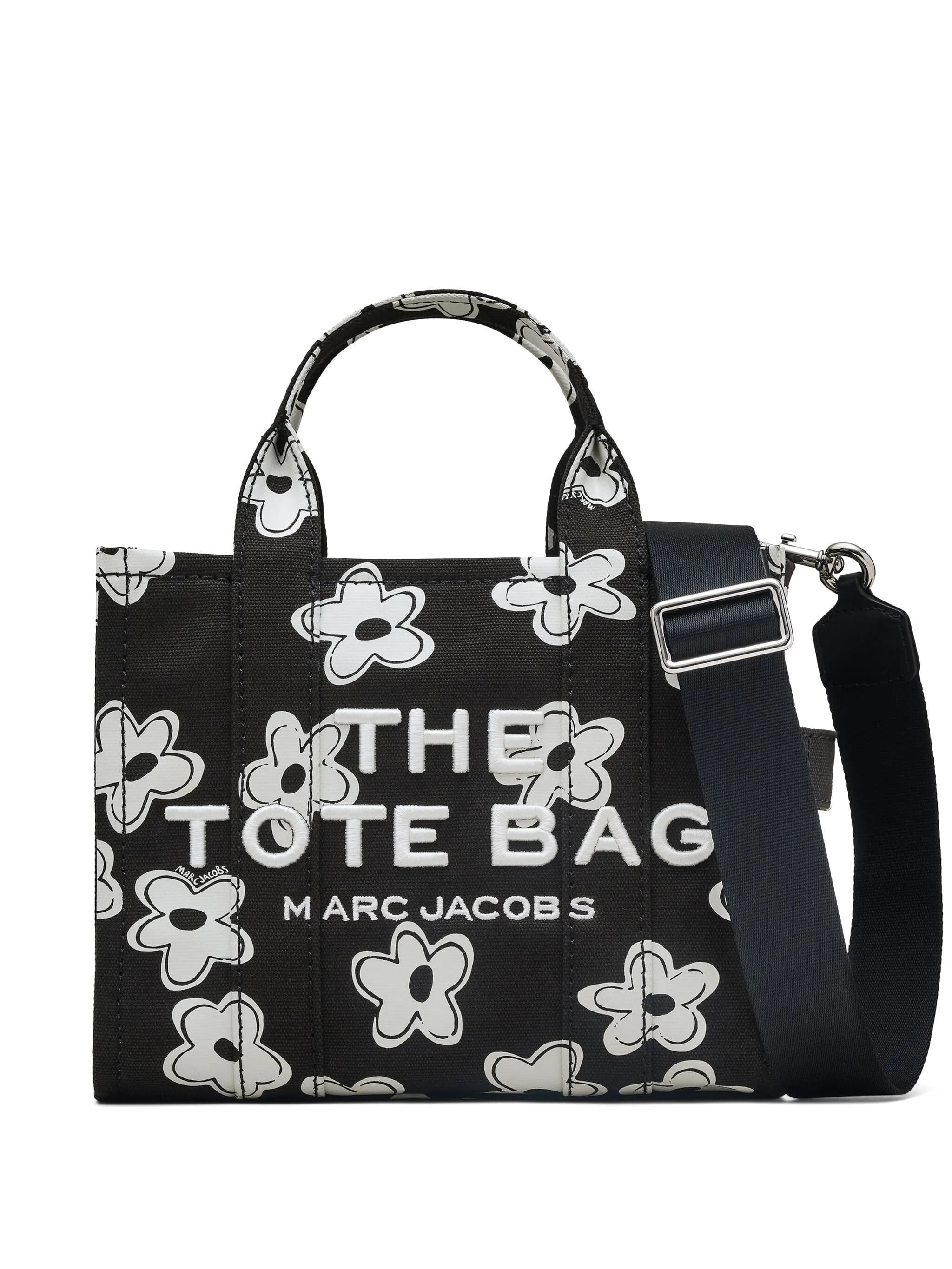 The small tote dasy