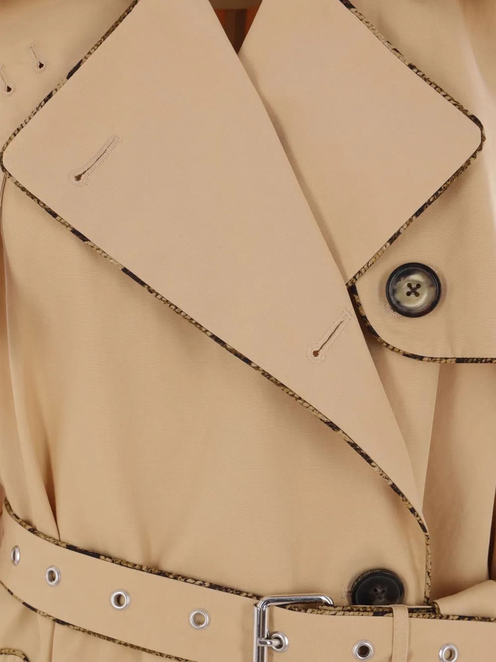 Trench pyping pitone