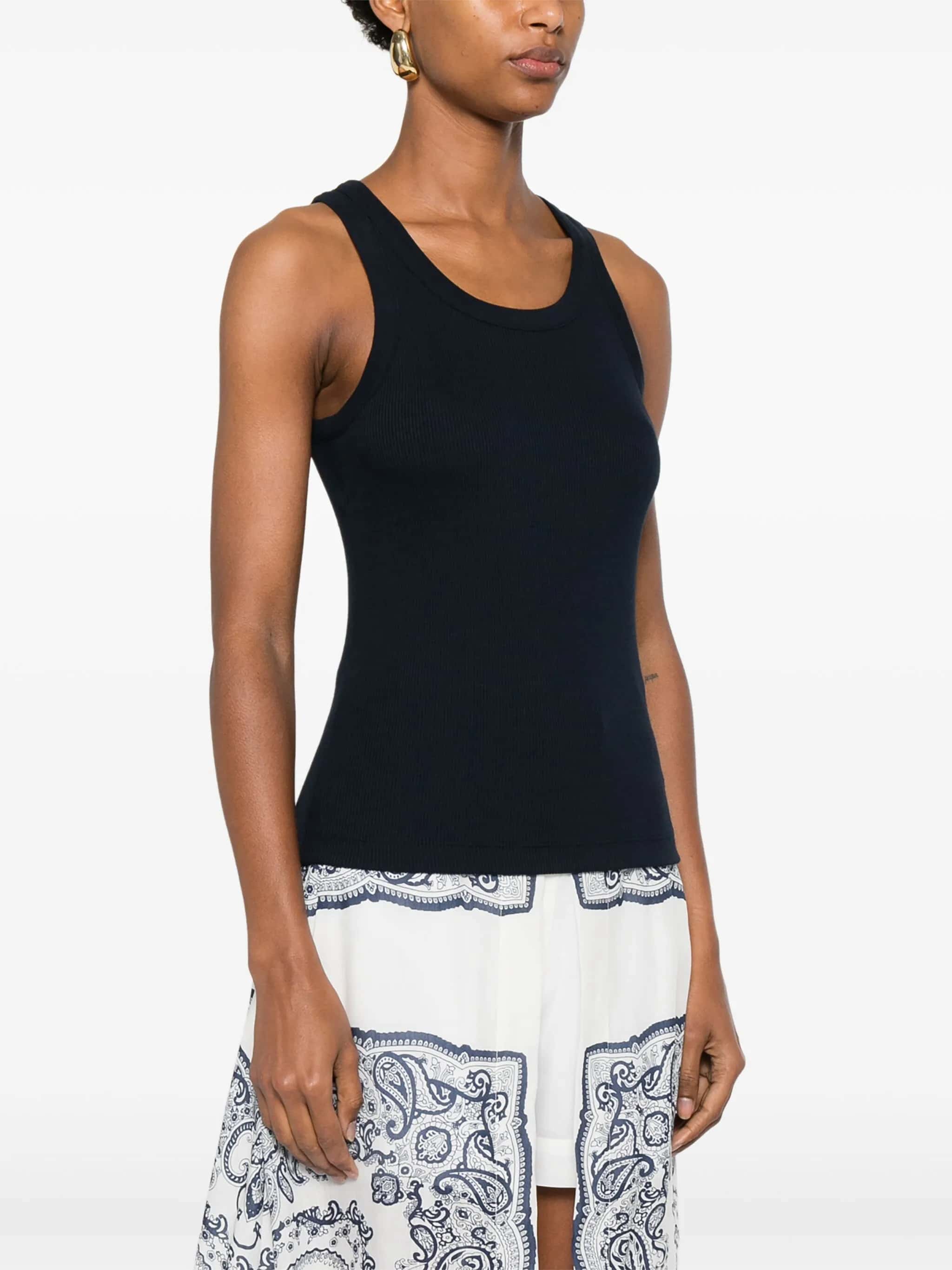 SCOOP NK TANK