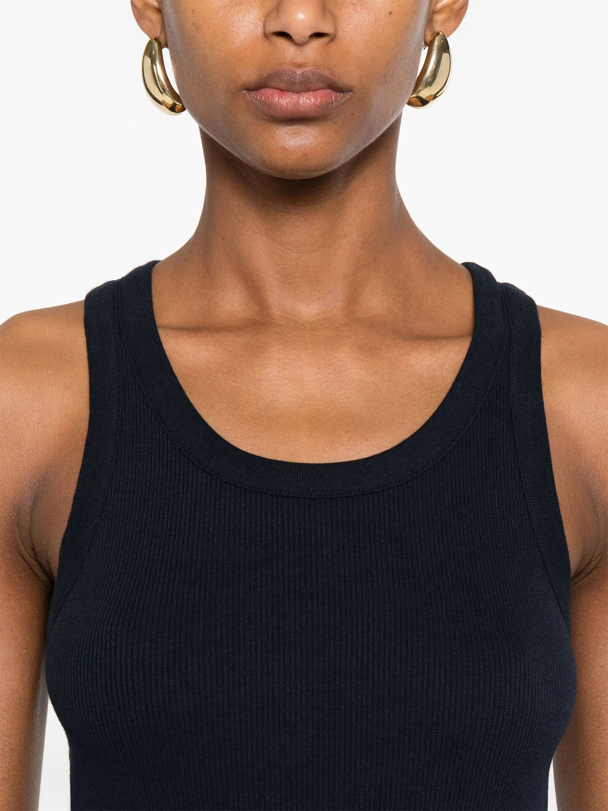 SCOOP NK TANK
