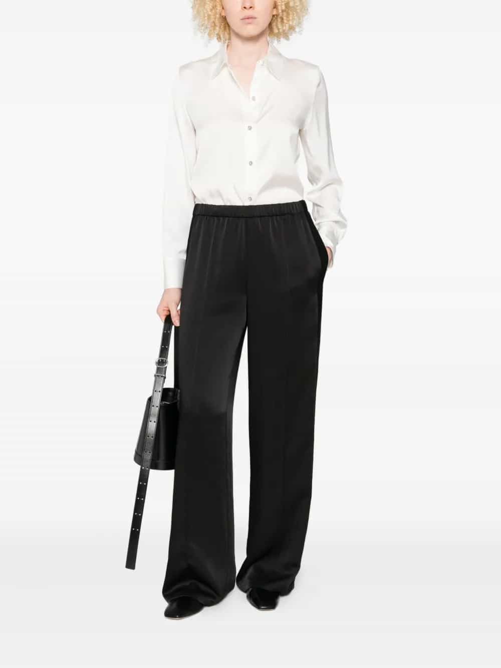 Camicia con abbottonatura frontale