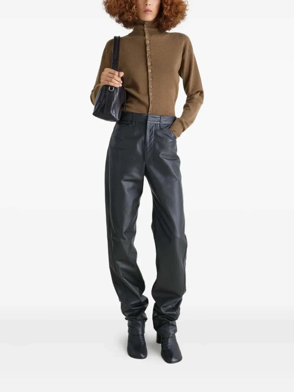 BUTTONED FITTED CARDIGAN