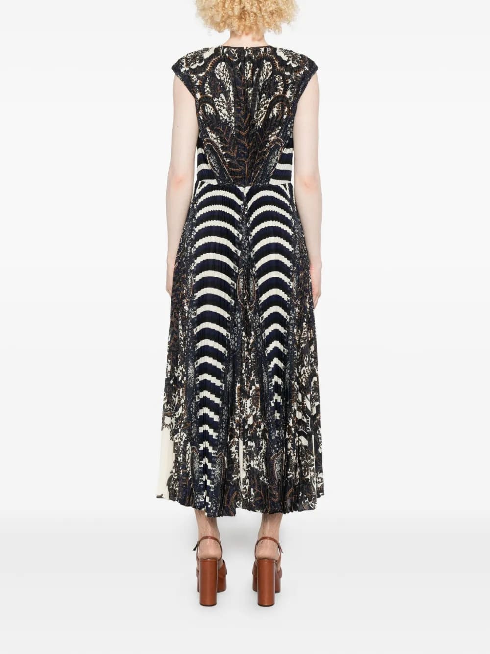 VIOLETA PLEATED