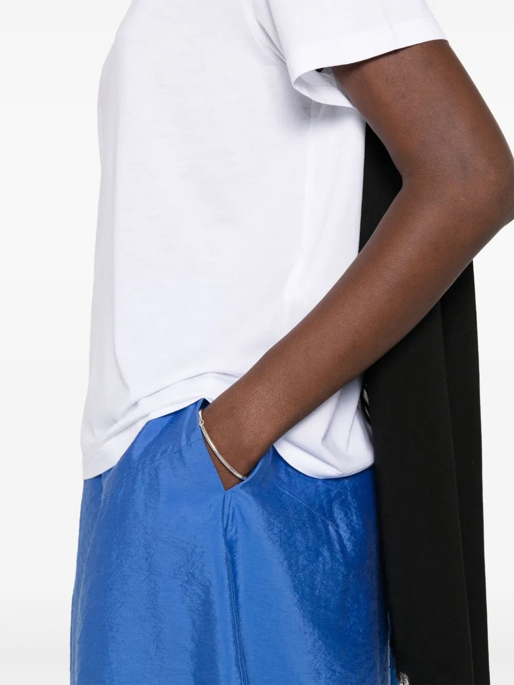CLASSIC TEE
