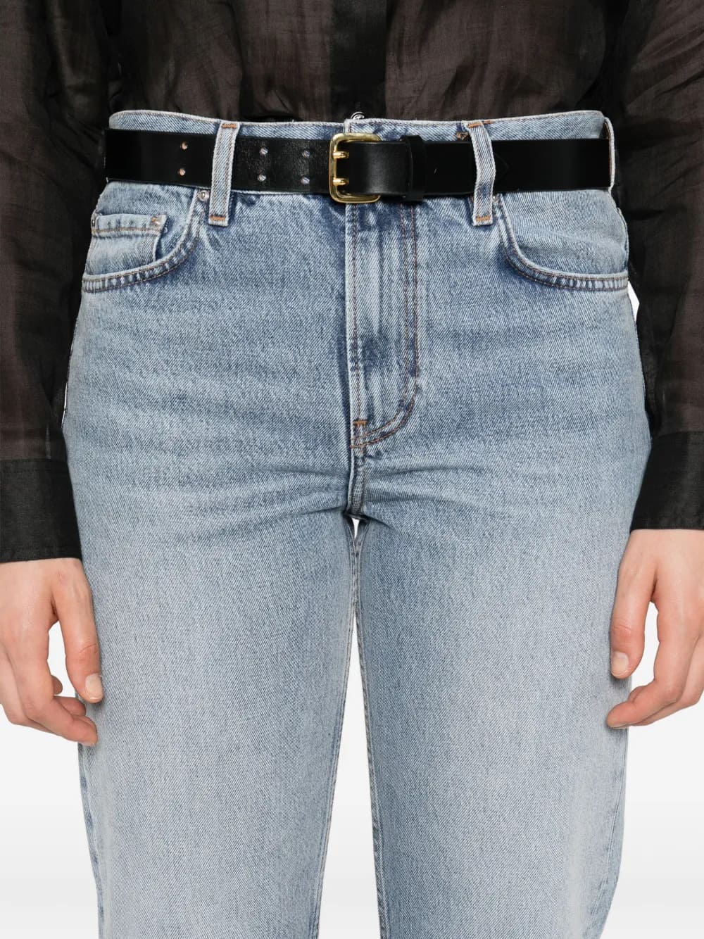 LOW STRAIGHT DENIM