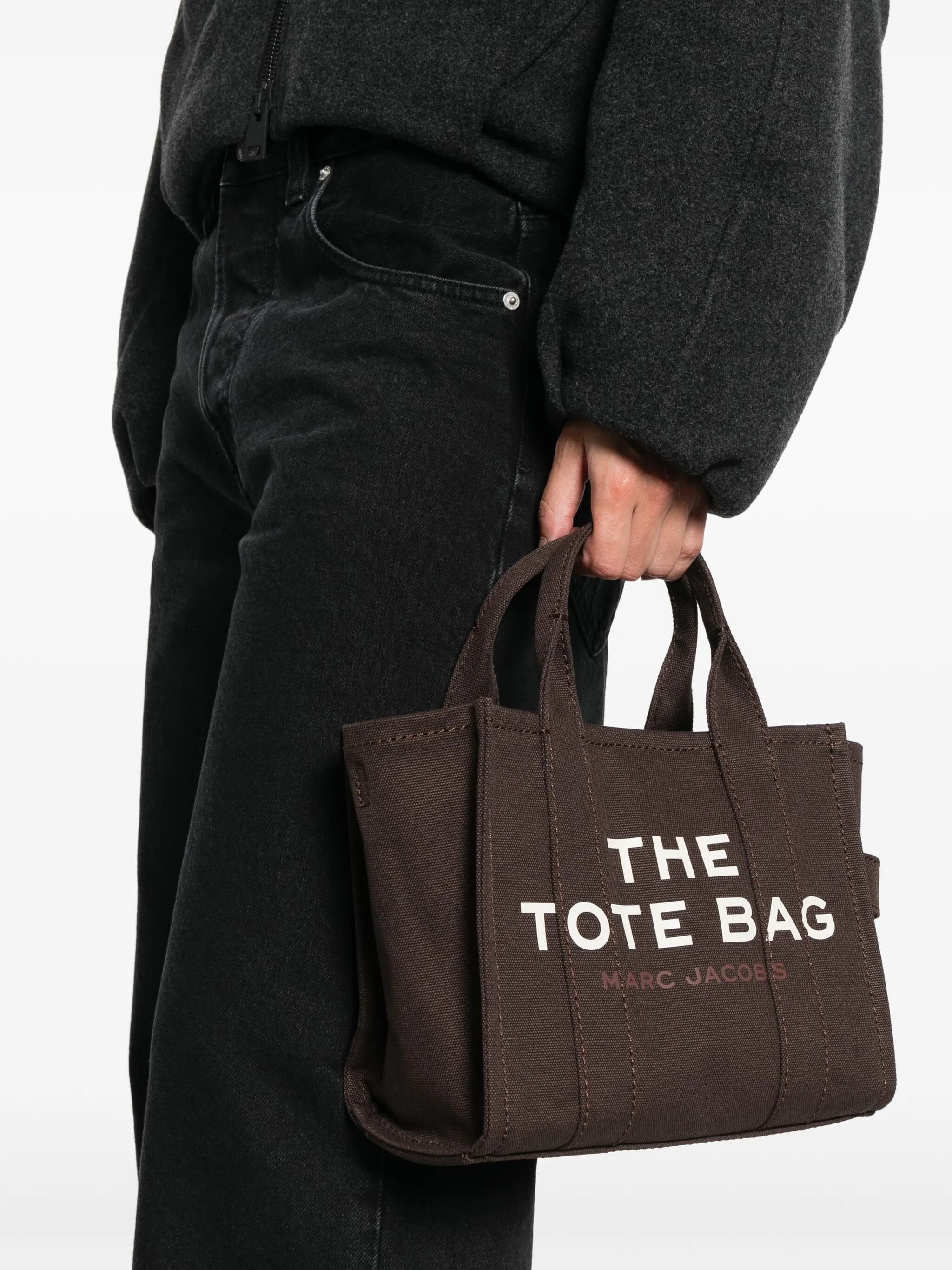 THE SAMLL TOTE