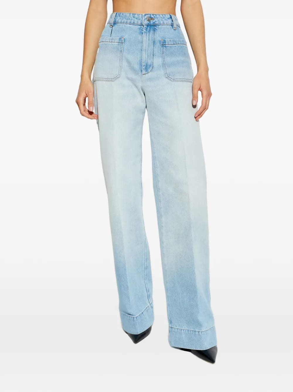 jeans con tasche applicate
