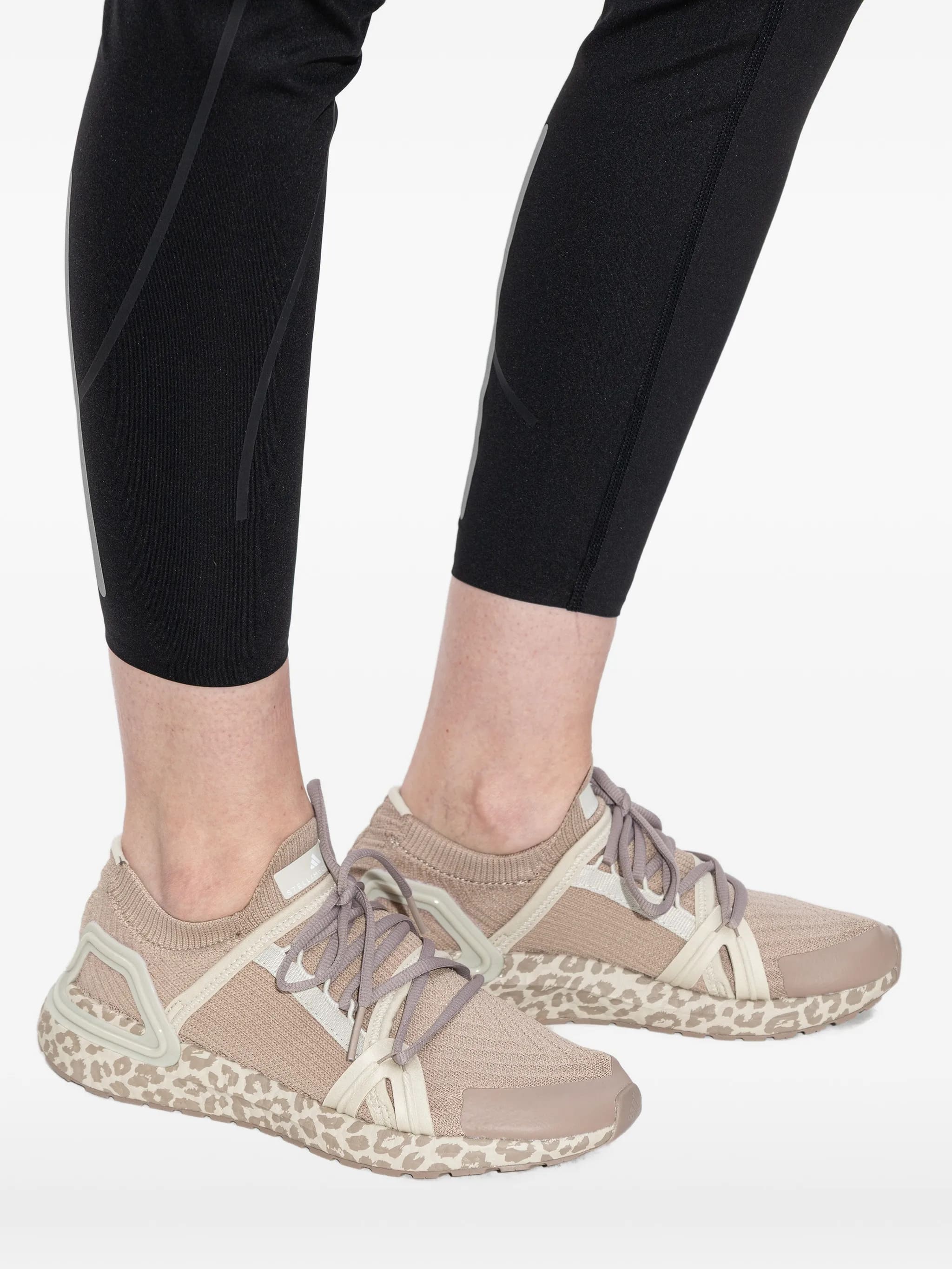 Scarpe adidas by Stella McCartney Ultraboost DNA