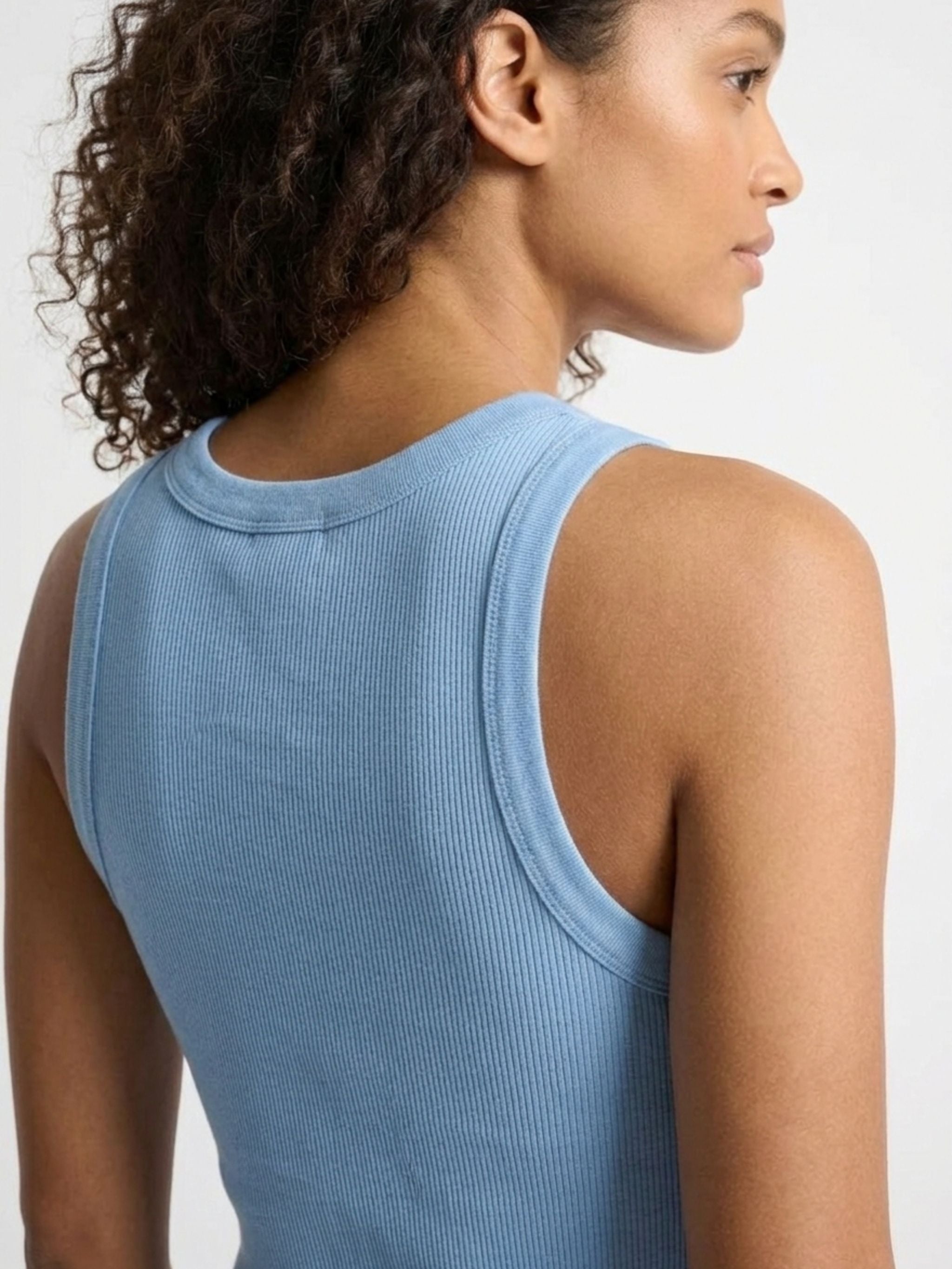 SCOOP NK TANK