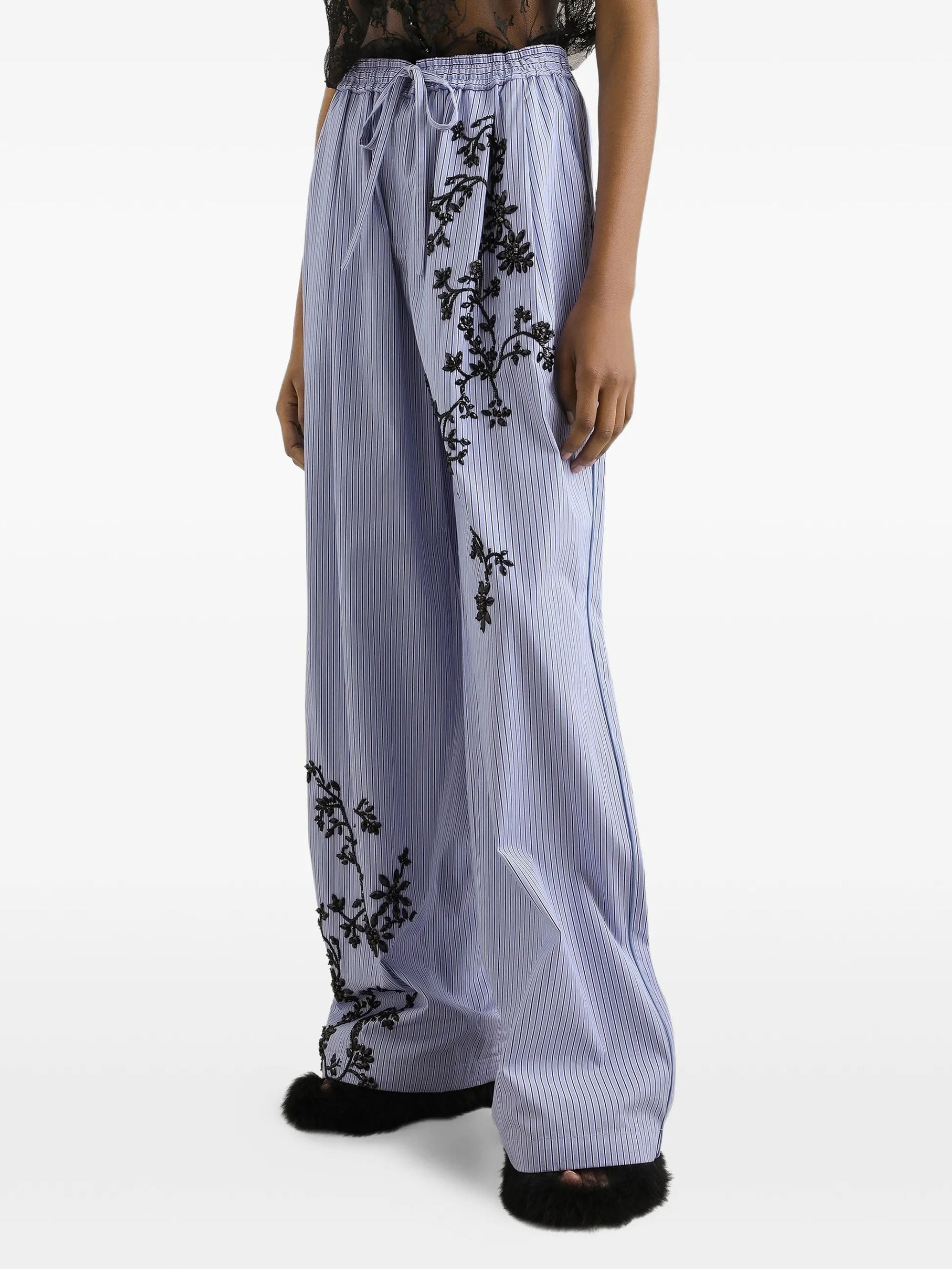 Pantaloni in popeline rigato con ricamo fiori