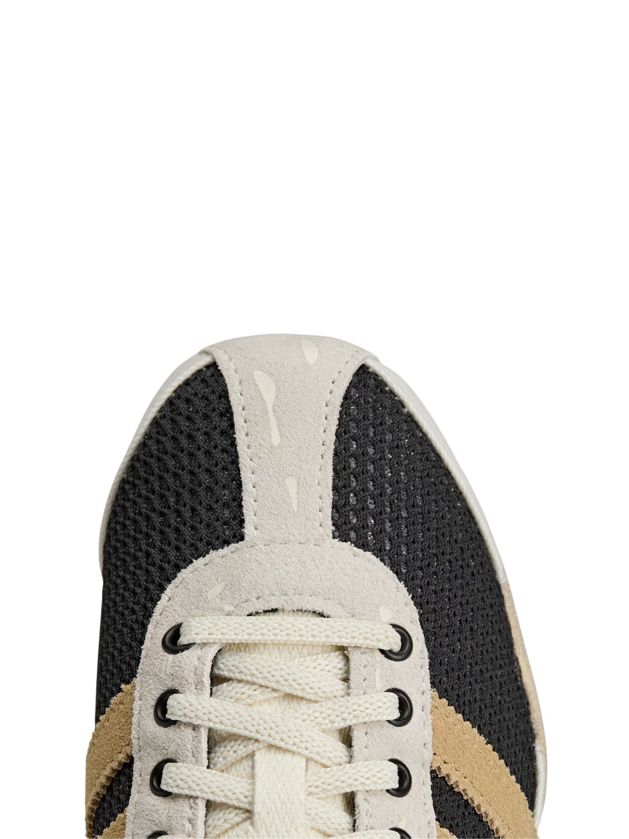 SNEAKERS TOKYO W