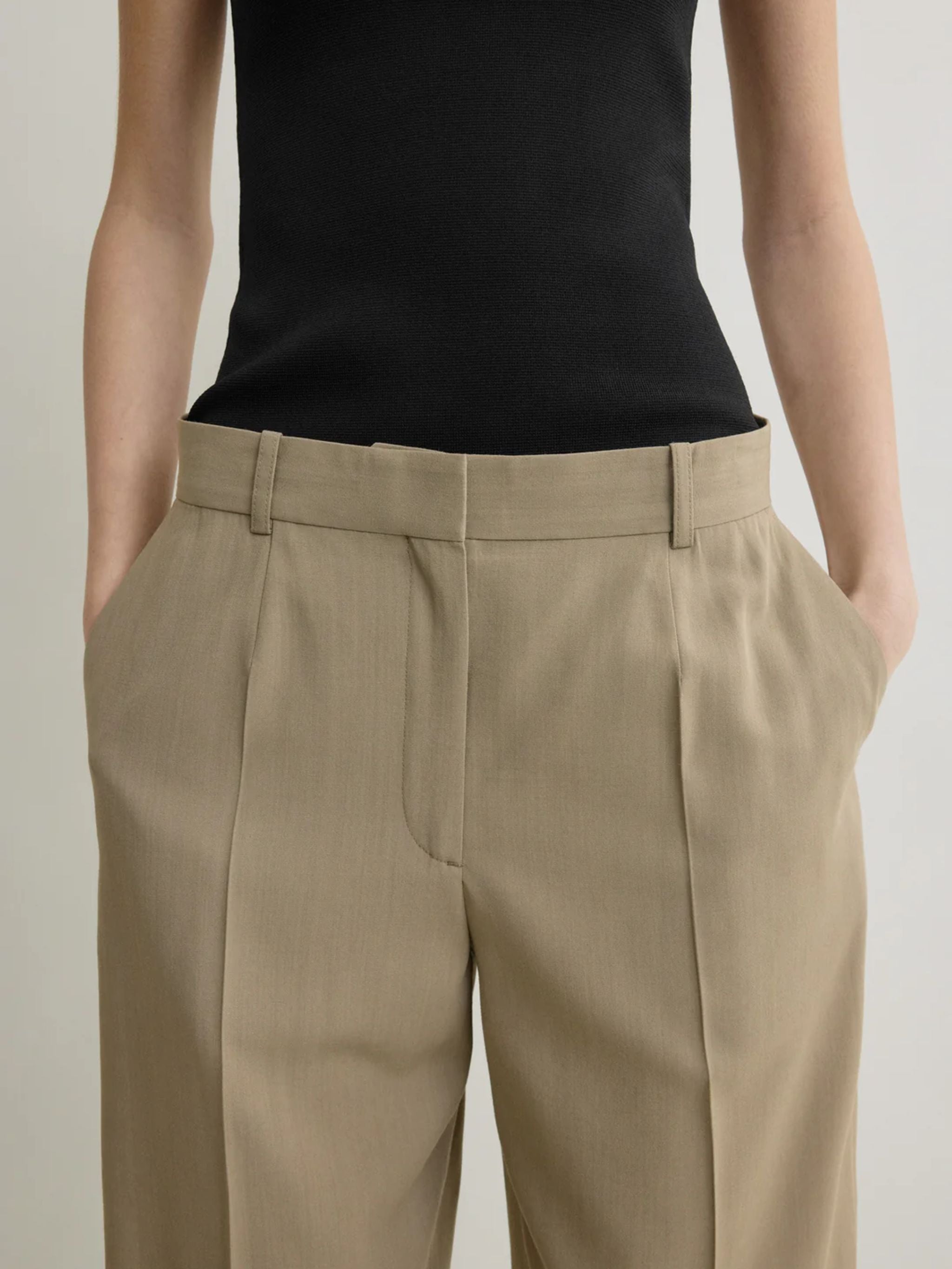 WIDE FLUID SHORTS