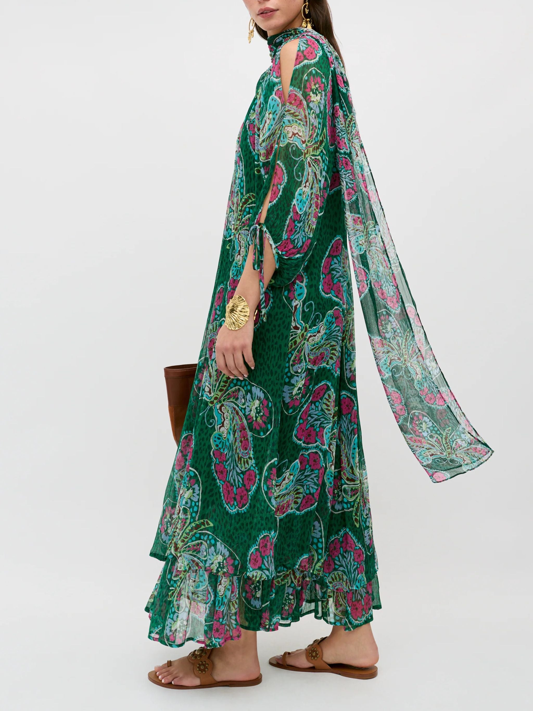 Abito over Hayden in Chiffon