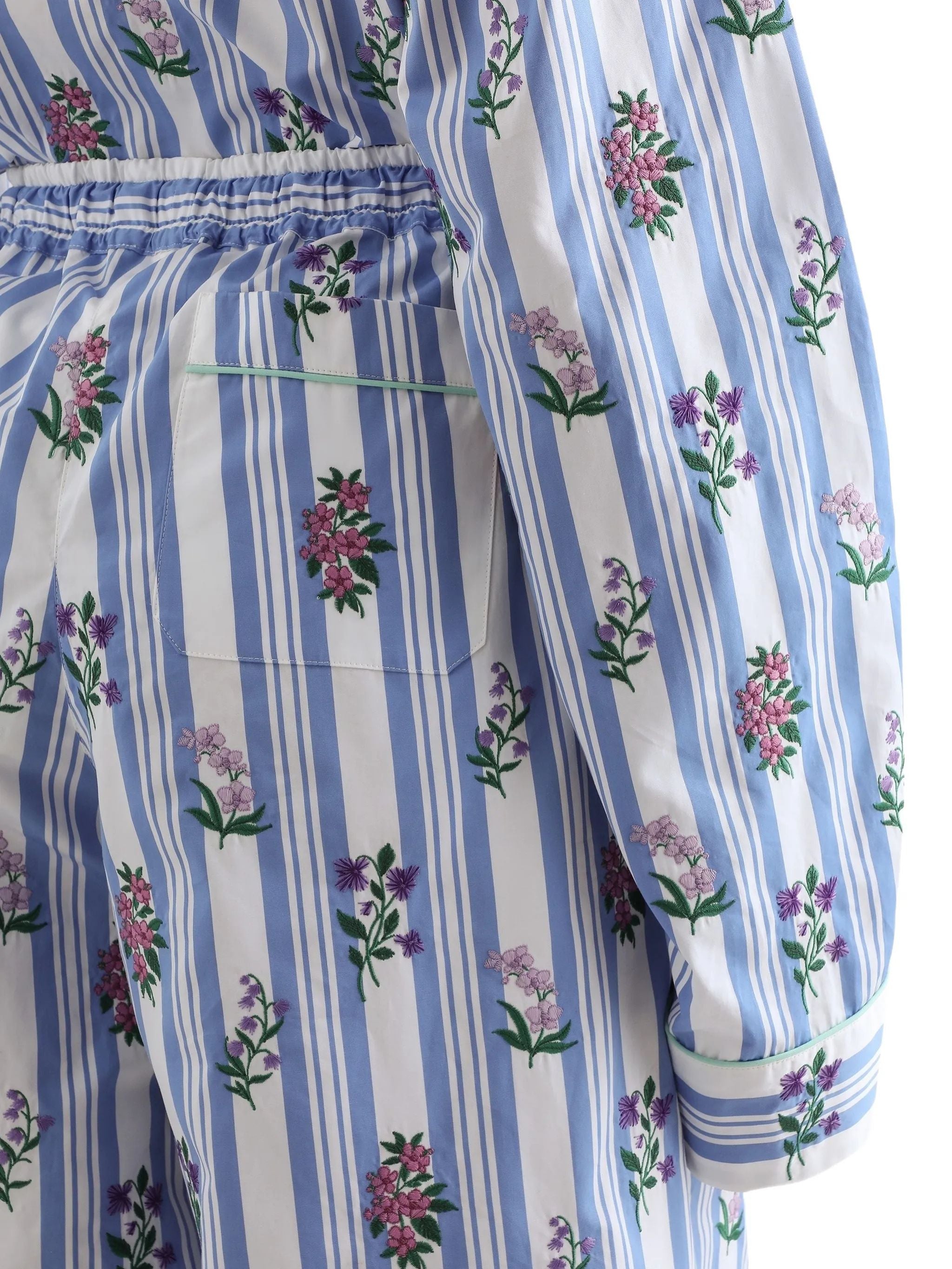 Pantaloni con ricamo a fiori