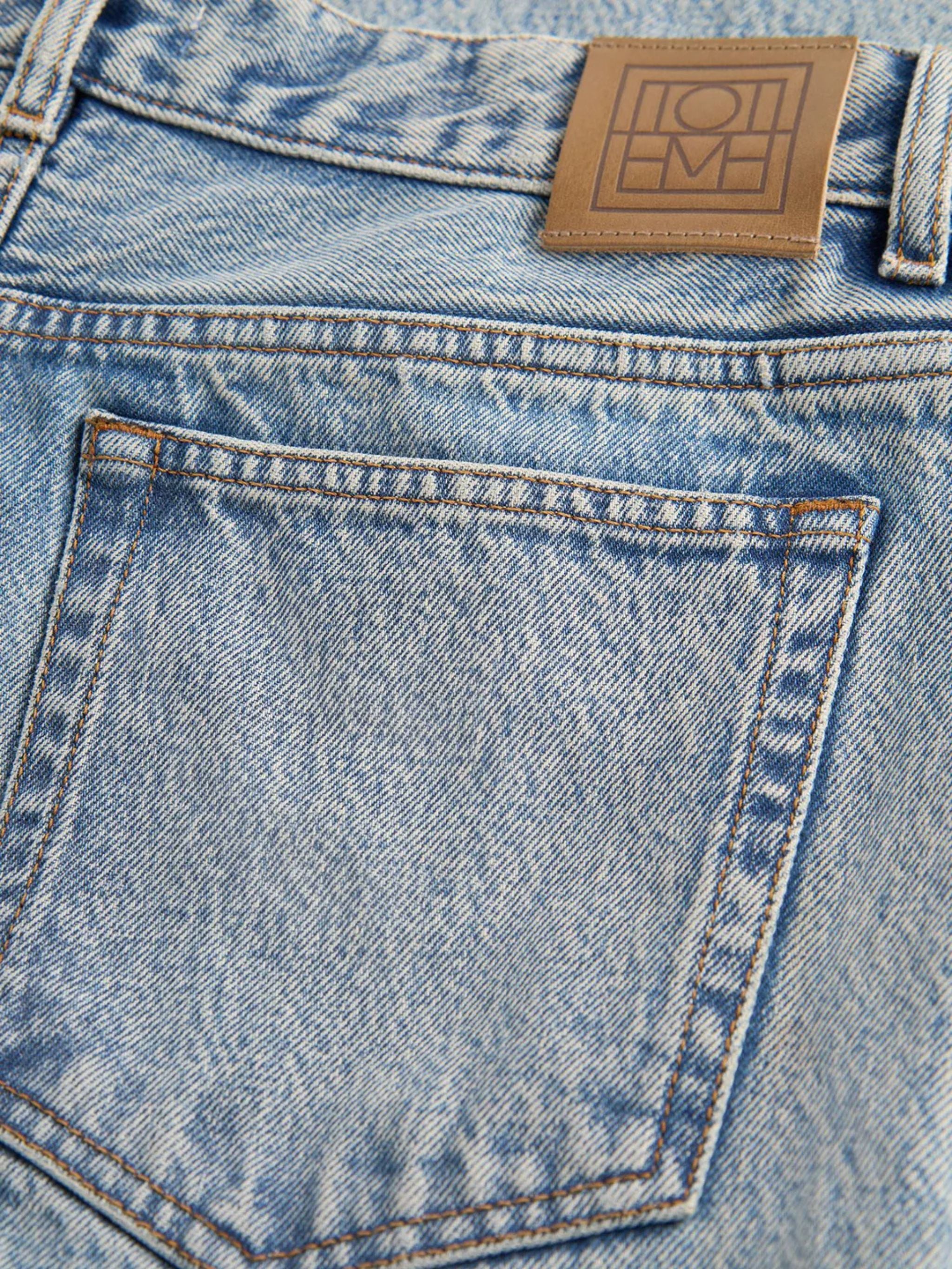 DENIM BOARD SHORT