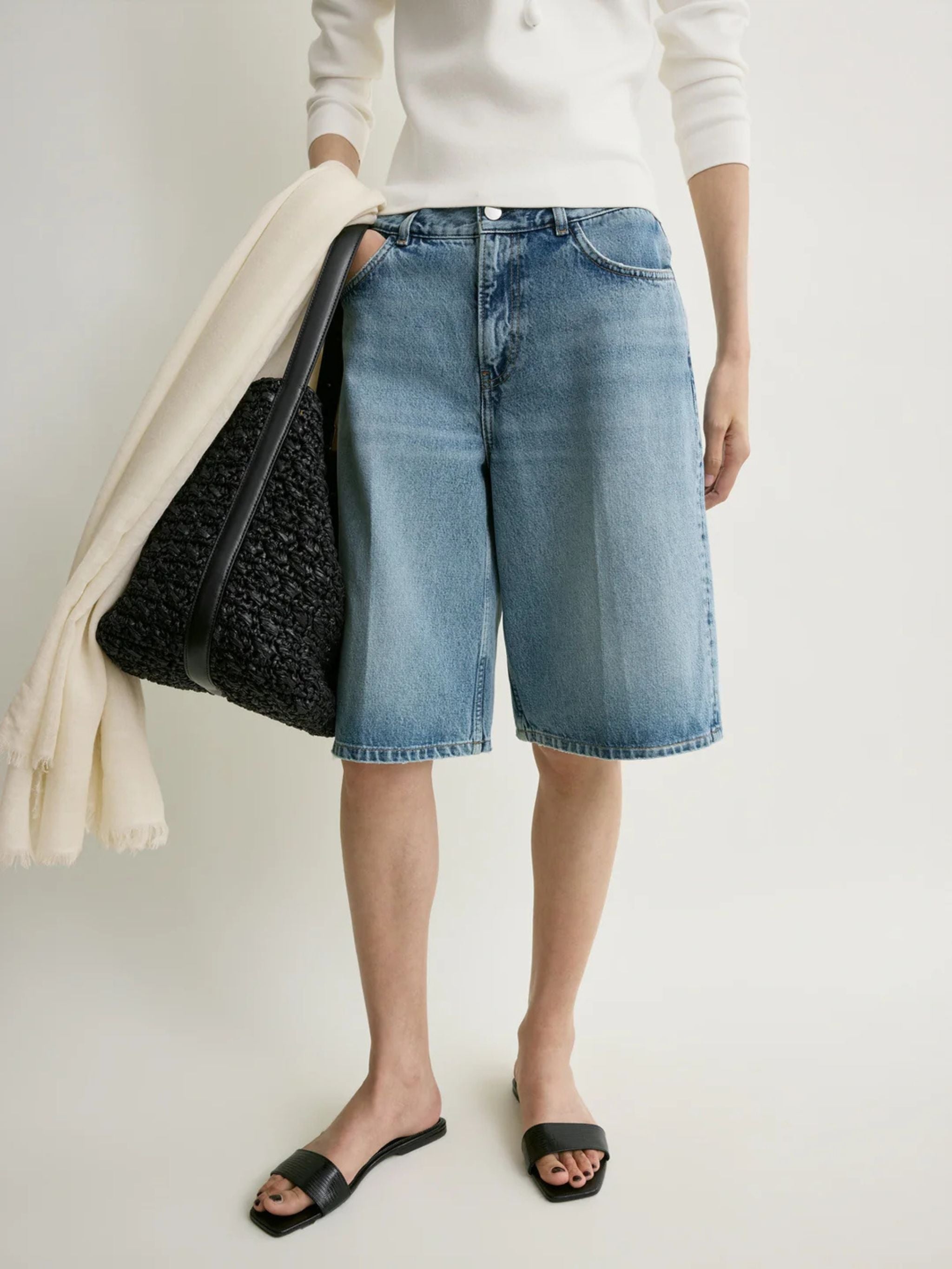 DENIM BOARD SHORT