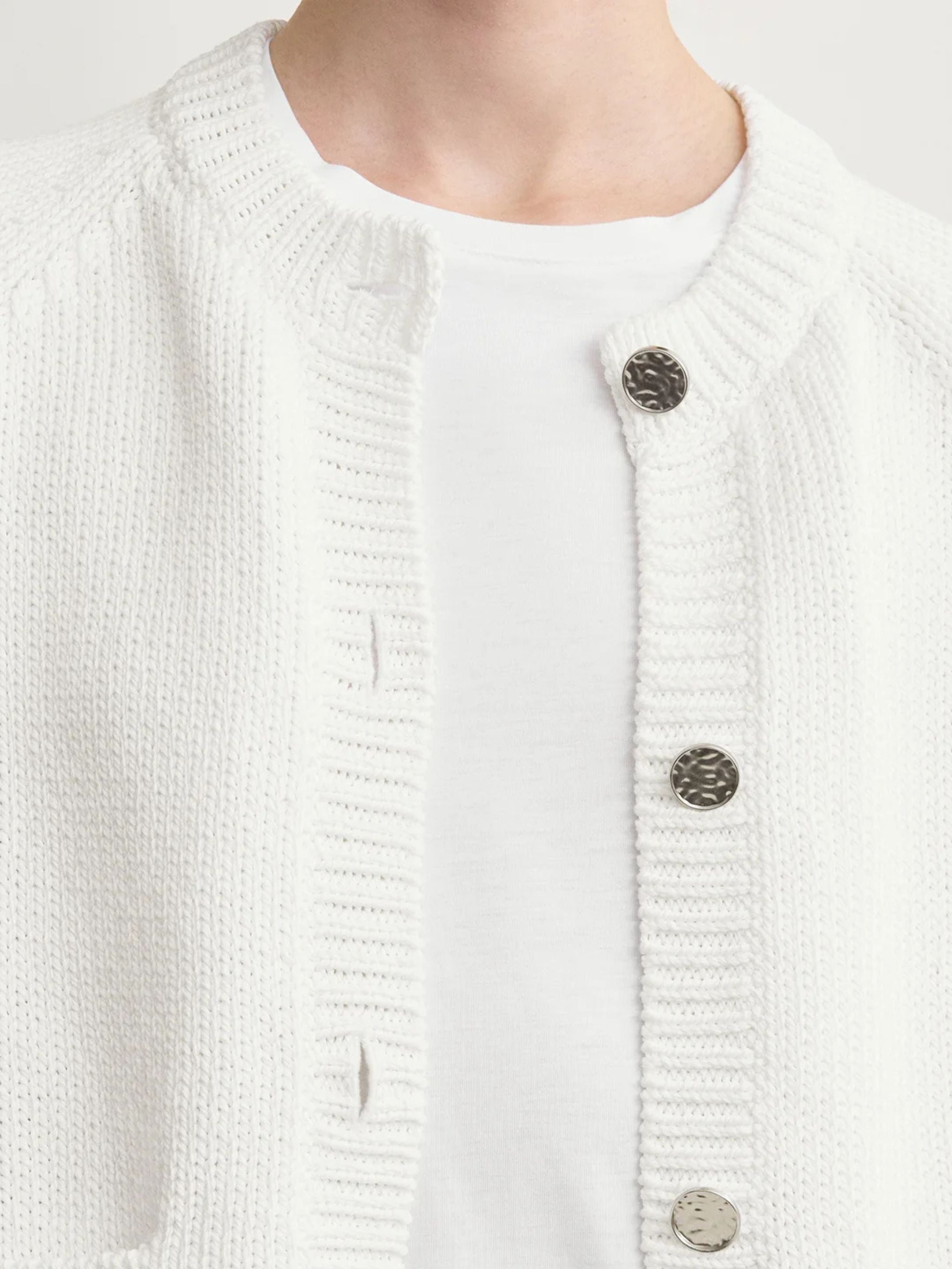 Hammered button cotton cardigan white