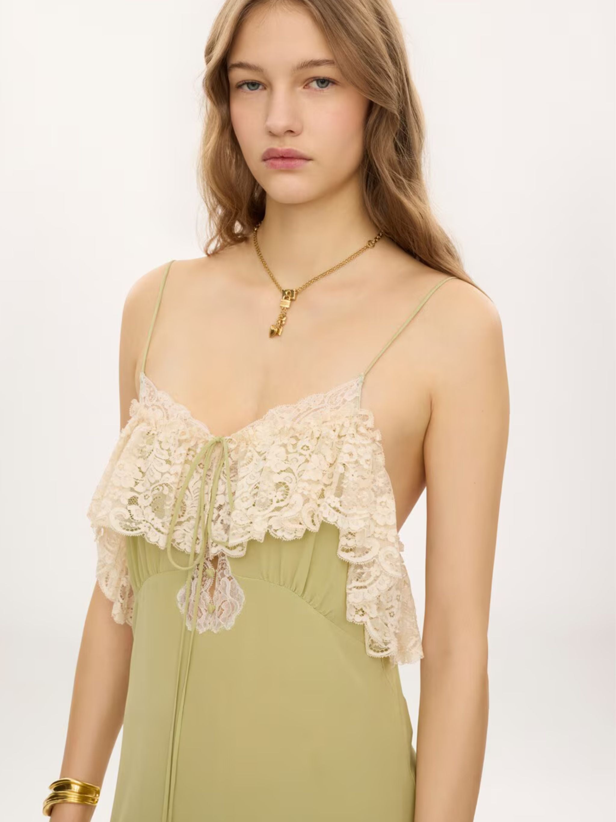 Thin-strap long dress in crêpe de chine & lace