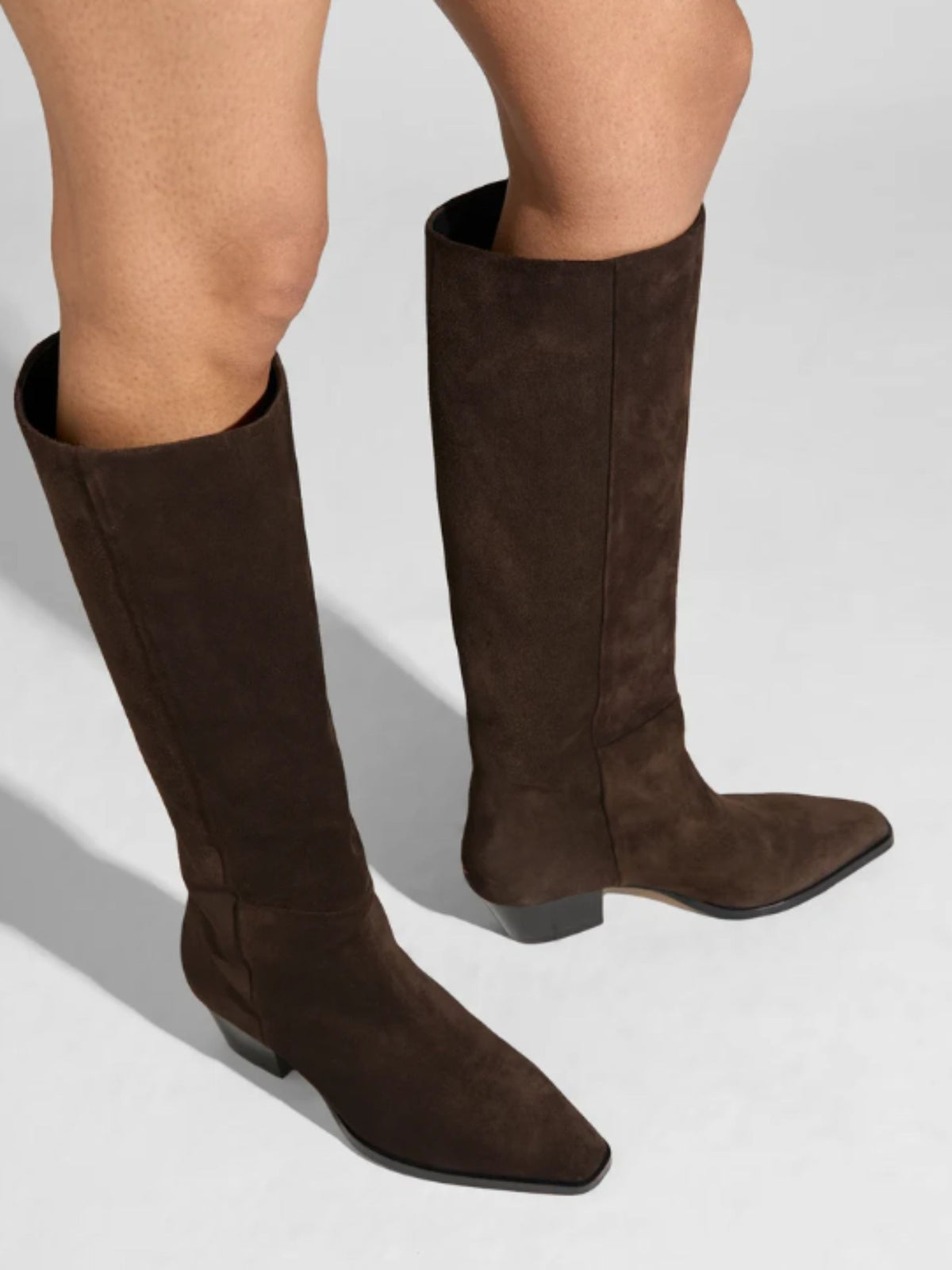 Stivali altezza ginocchio in suede