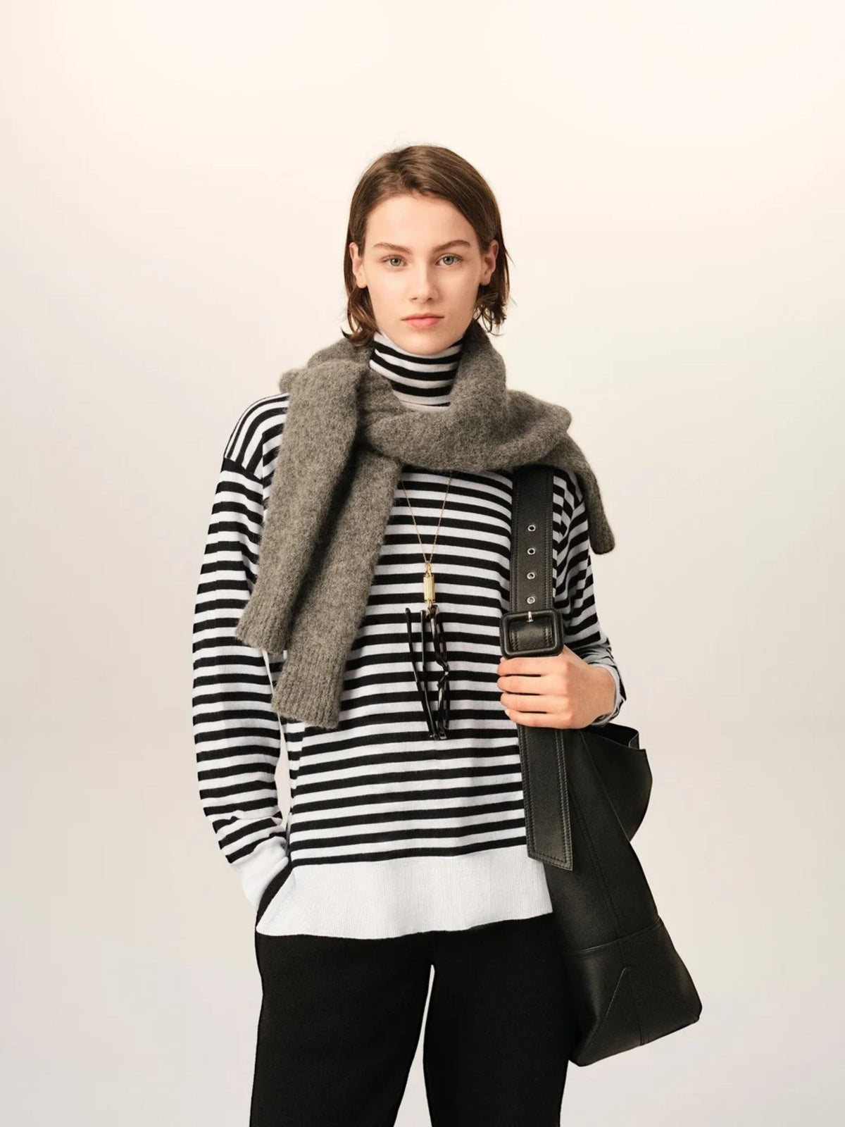 SWEATER STRIPED