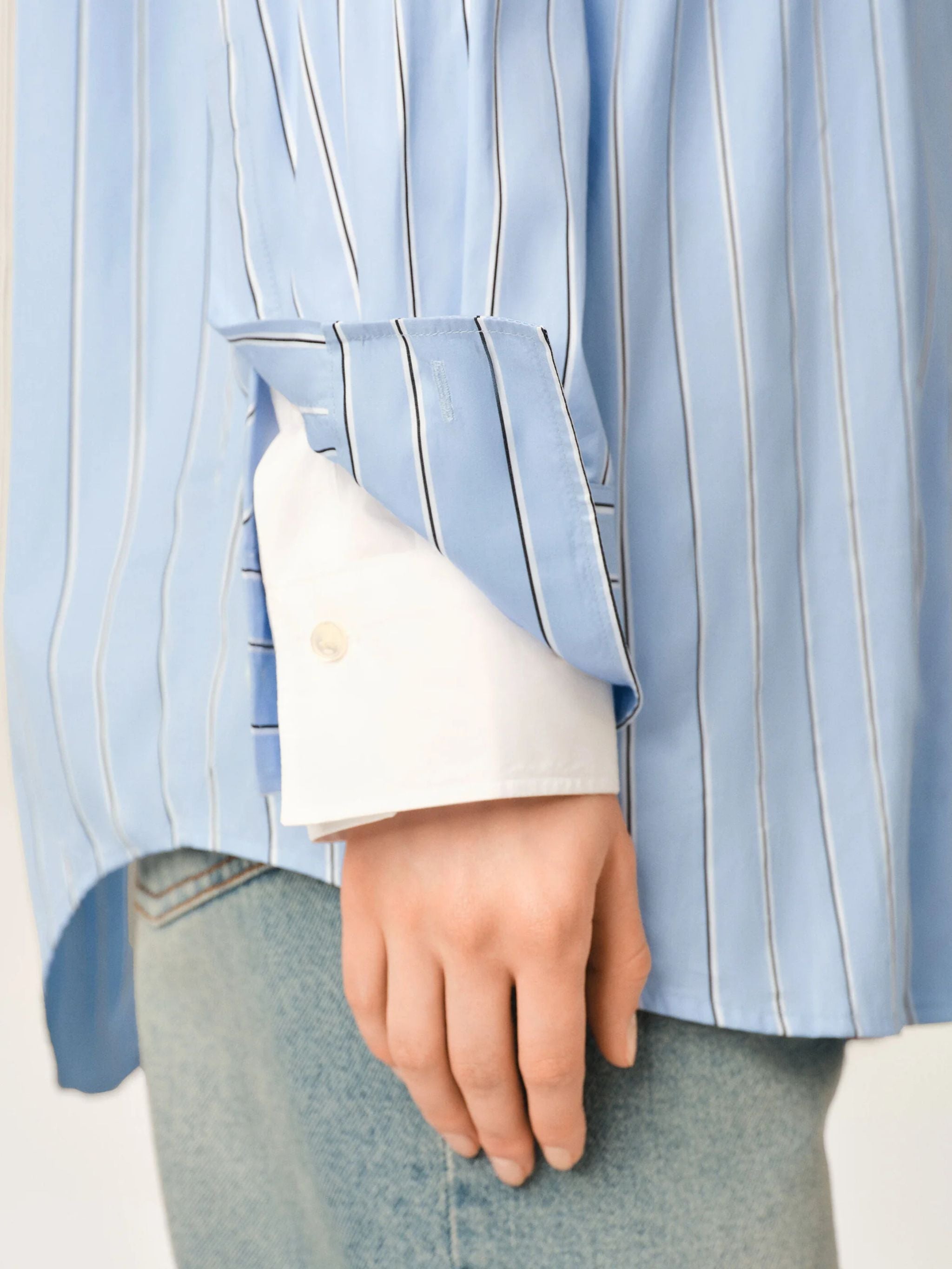 Blue large striped cotton shirt with removable collar