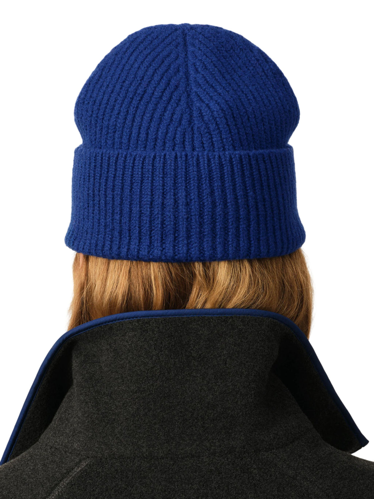 Berretto Ami de Coeur in lana blue