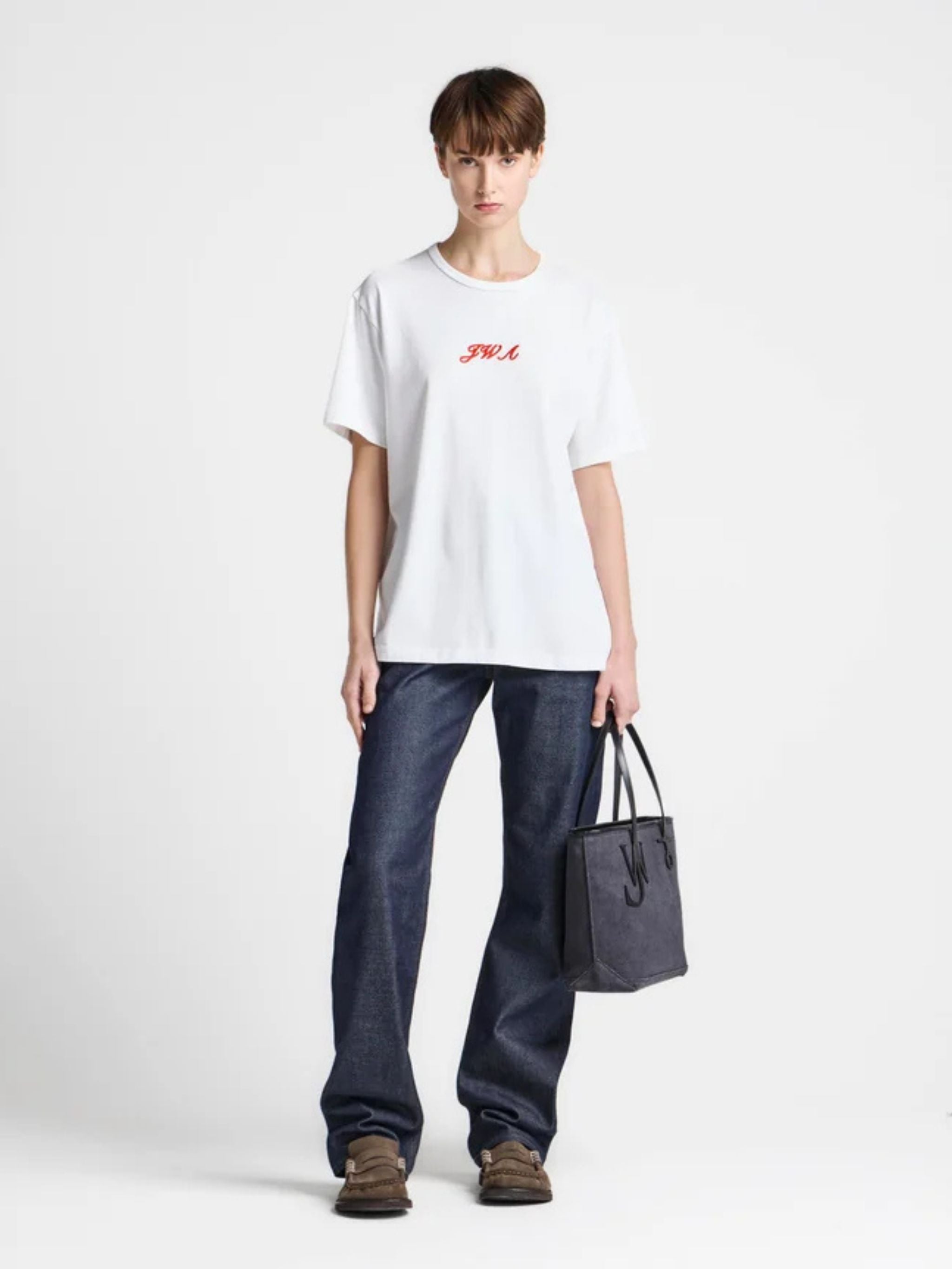 JWA SCRIPT T SHIRT