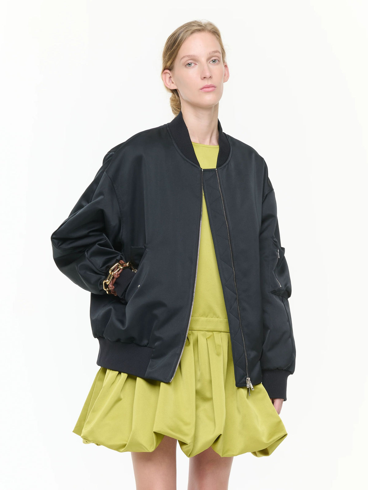BOMBER IN DUCHESSE