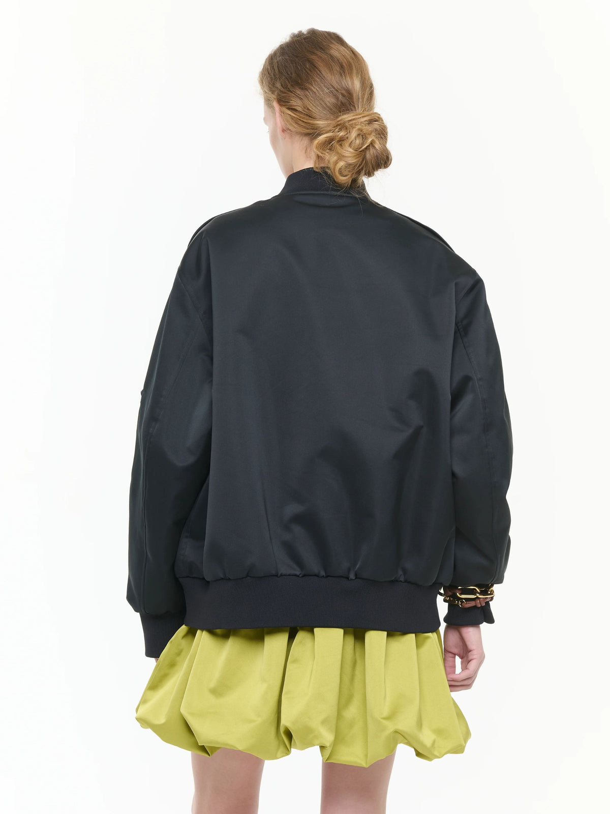 BOMBER IN DUCHESSE