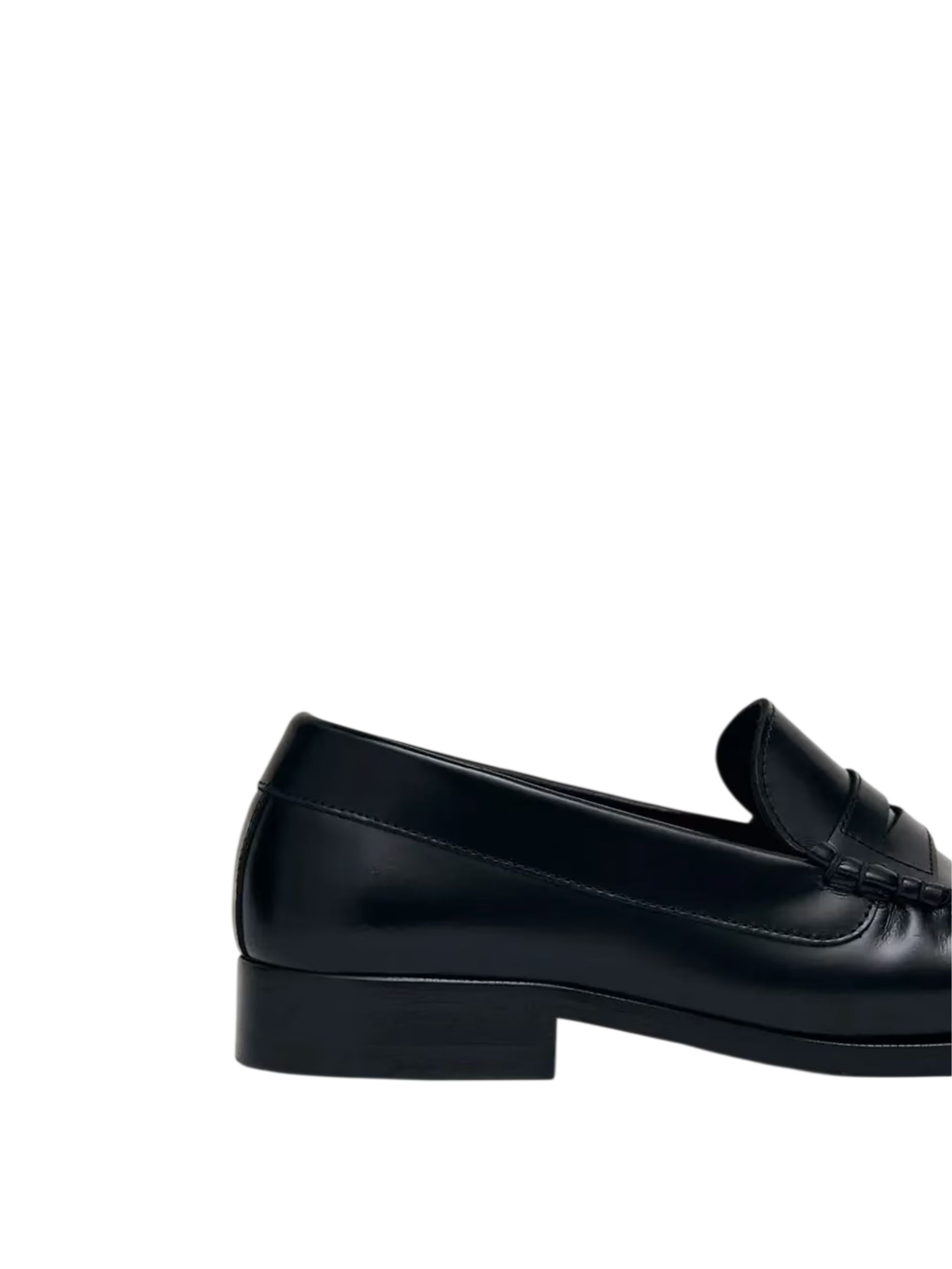 LEATHER LOAFER