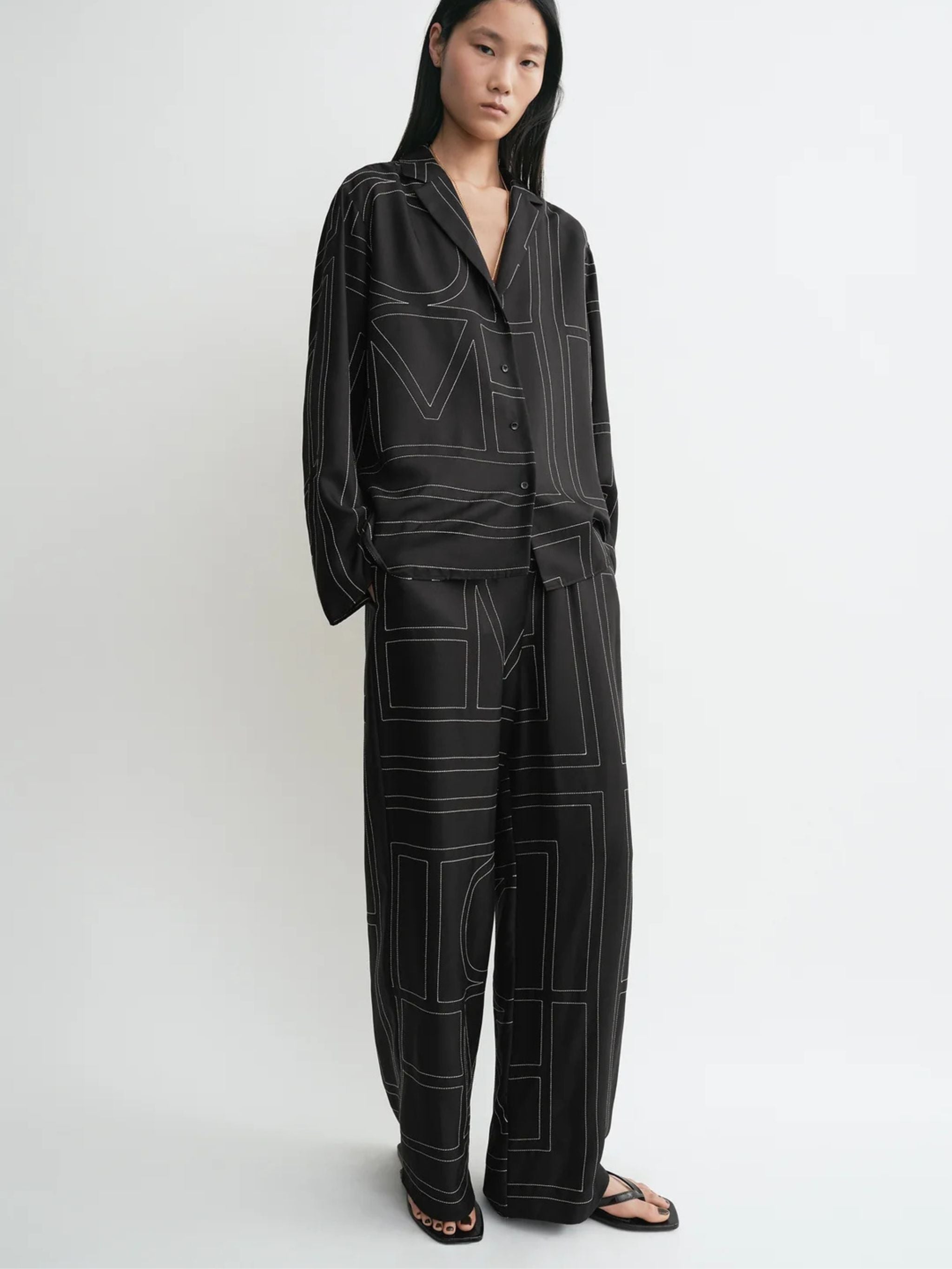 Monogram silk pj top black