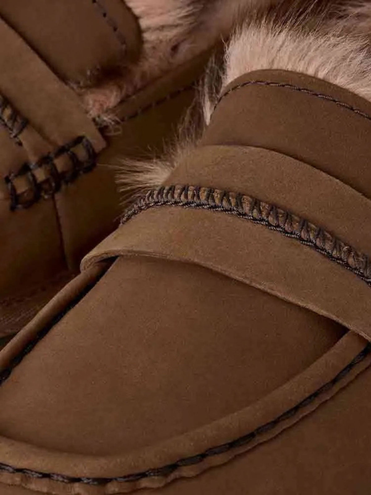 ELLIS NUBUCK LOAFER